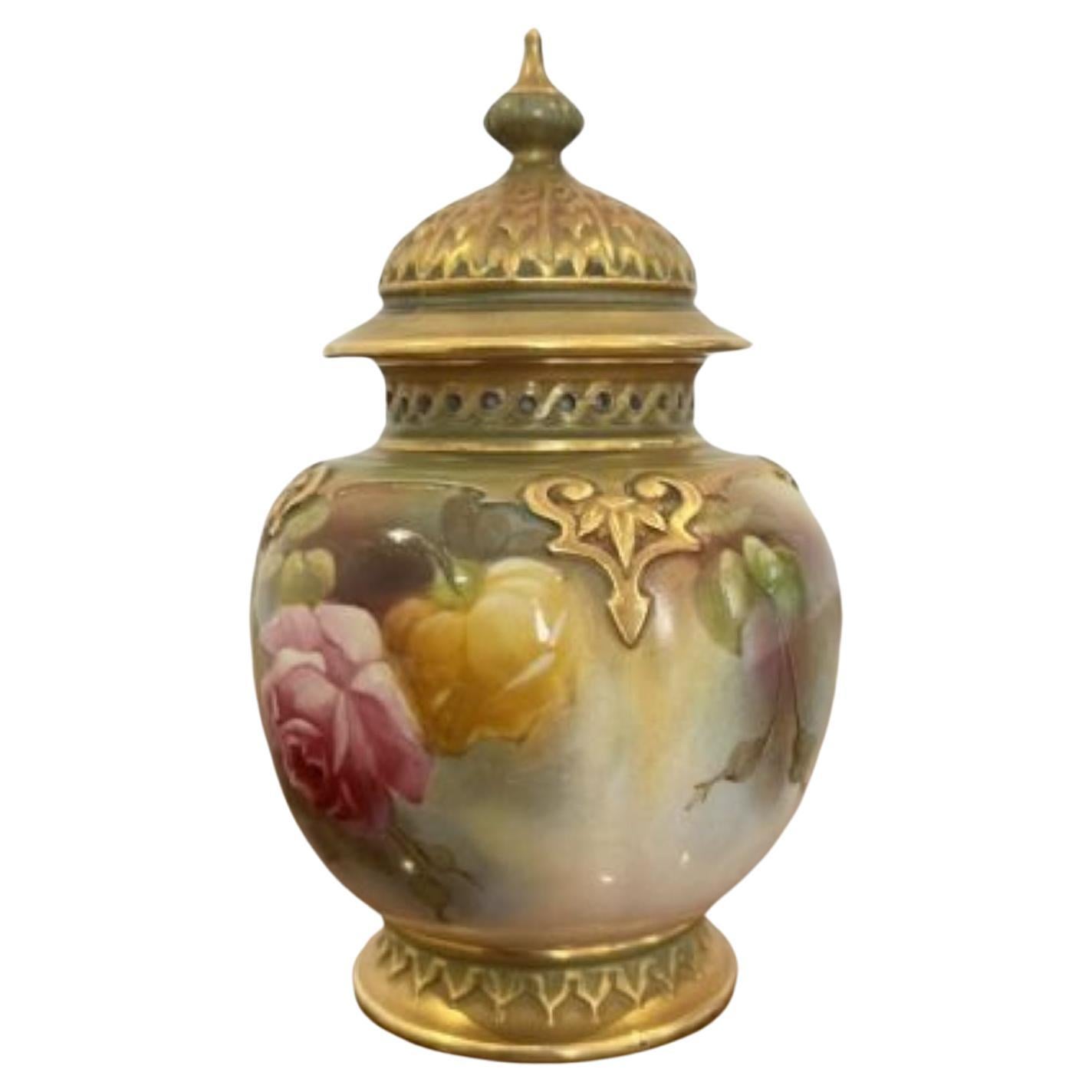 Quality antique Royal Worcester vase and cover