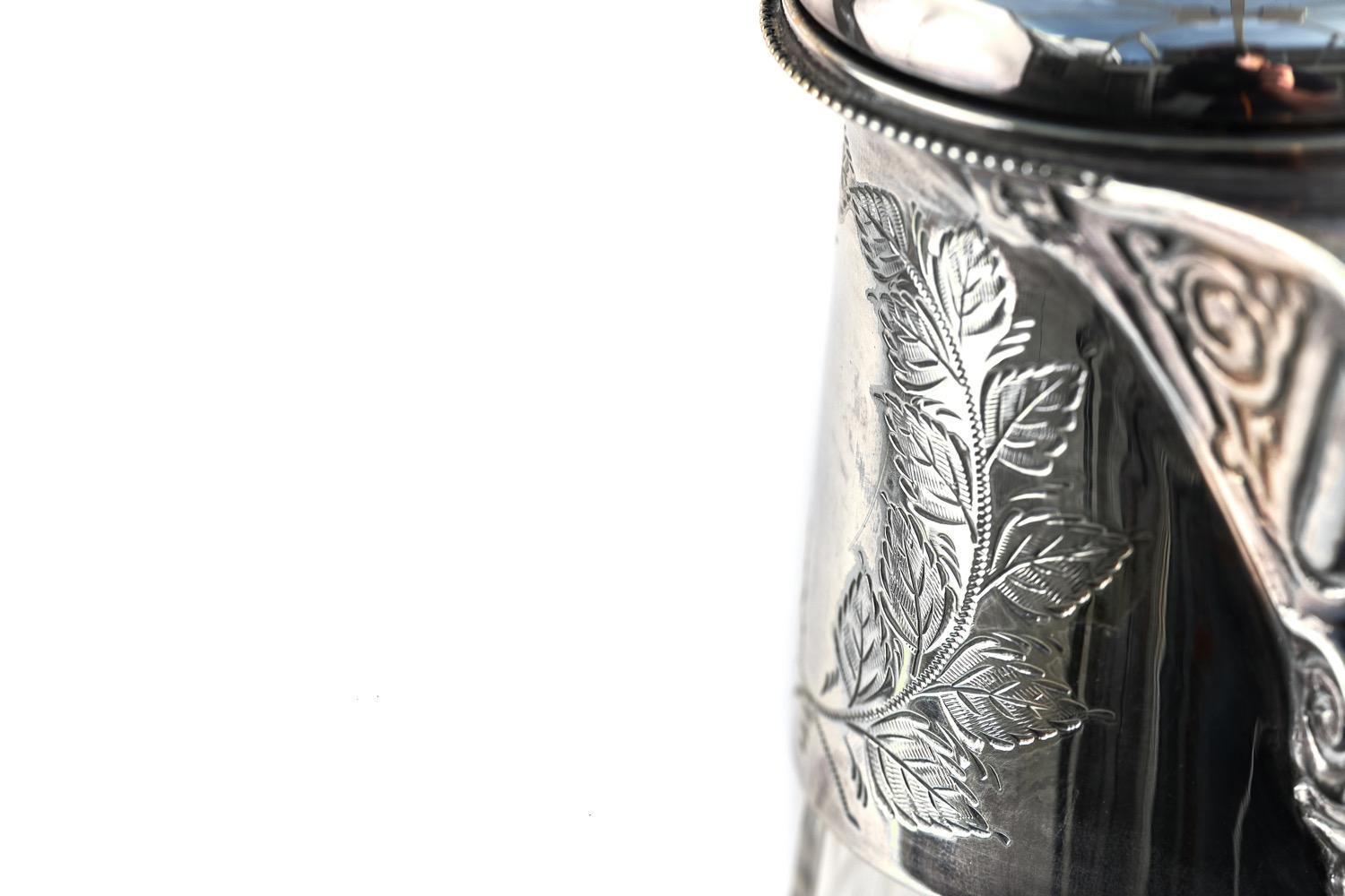 Quality Antique Silver Plated & Cut Glass Claret Jug For Sale 1