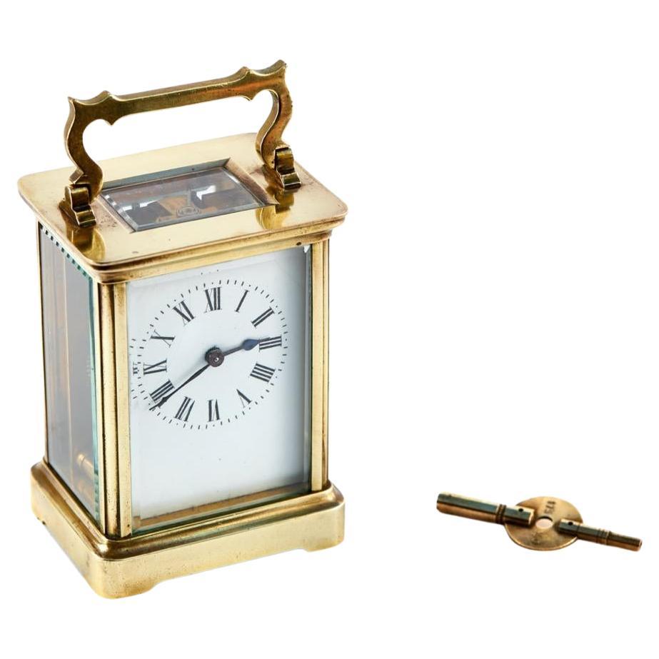 Reloj de carruaje de latón antiguo victoriano de calidad