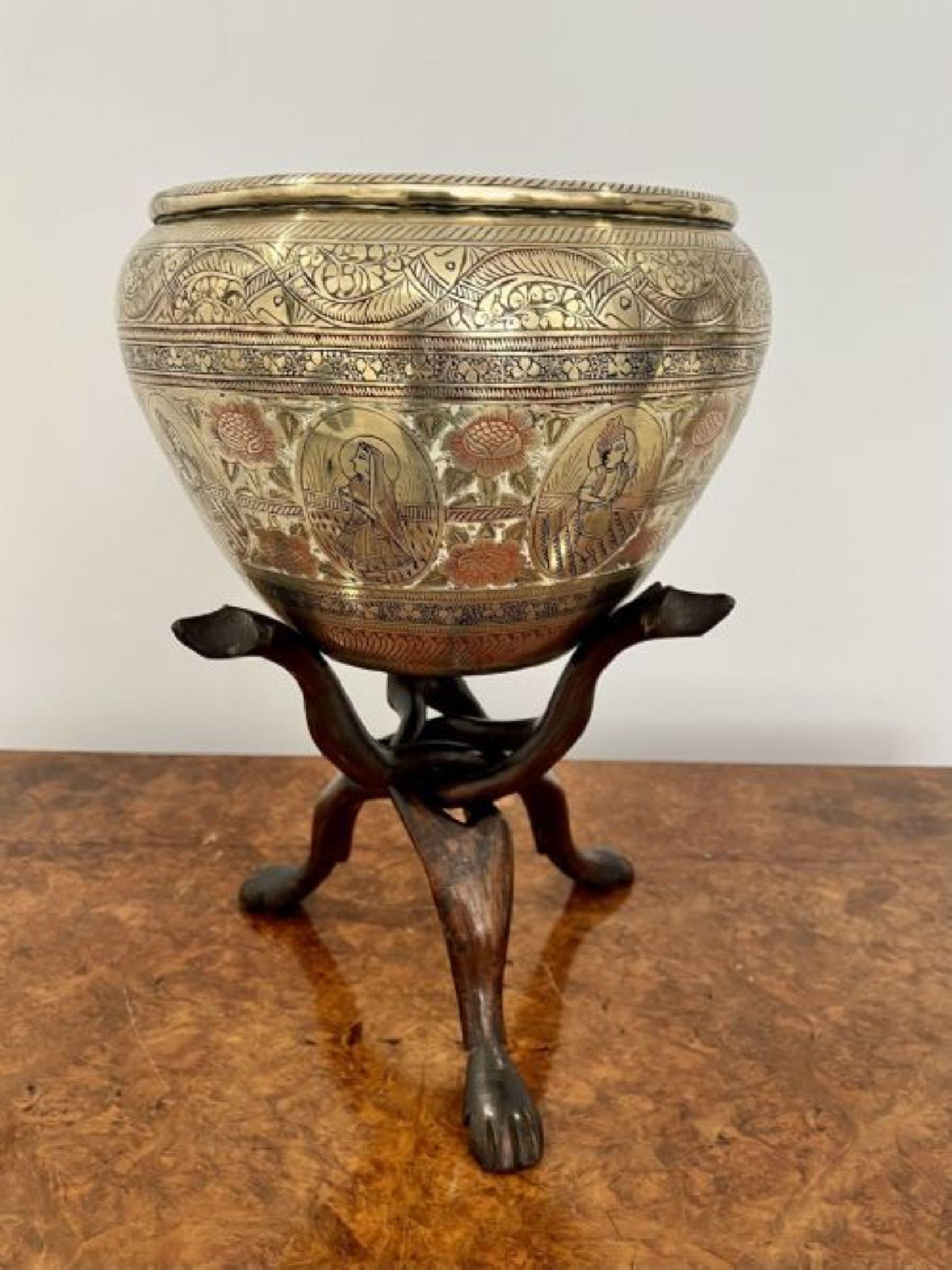 Quality antique Victorian brass jardiniere on a stand For Sale 2