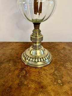 Quality antique Victorian brass oil lamp