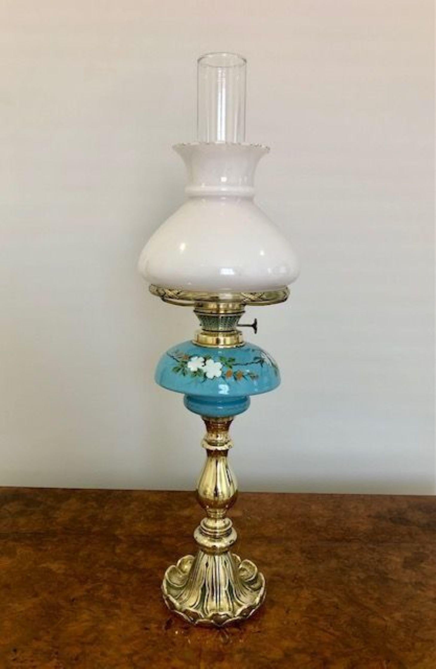 Hochwertige antike viktorianische Messing-Öllampe (Viktorianisch) im Angebot