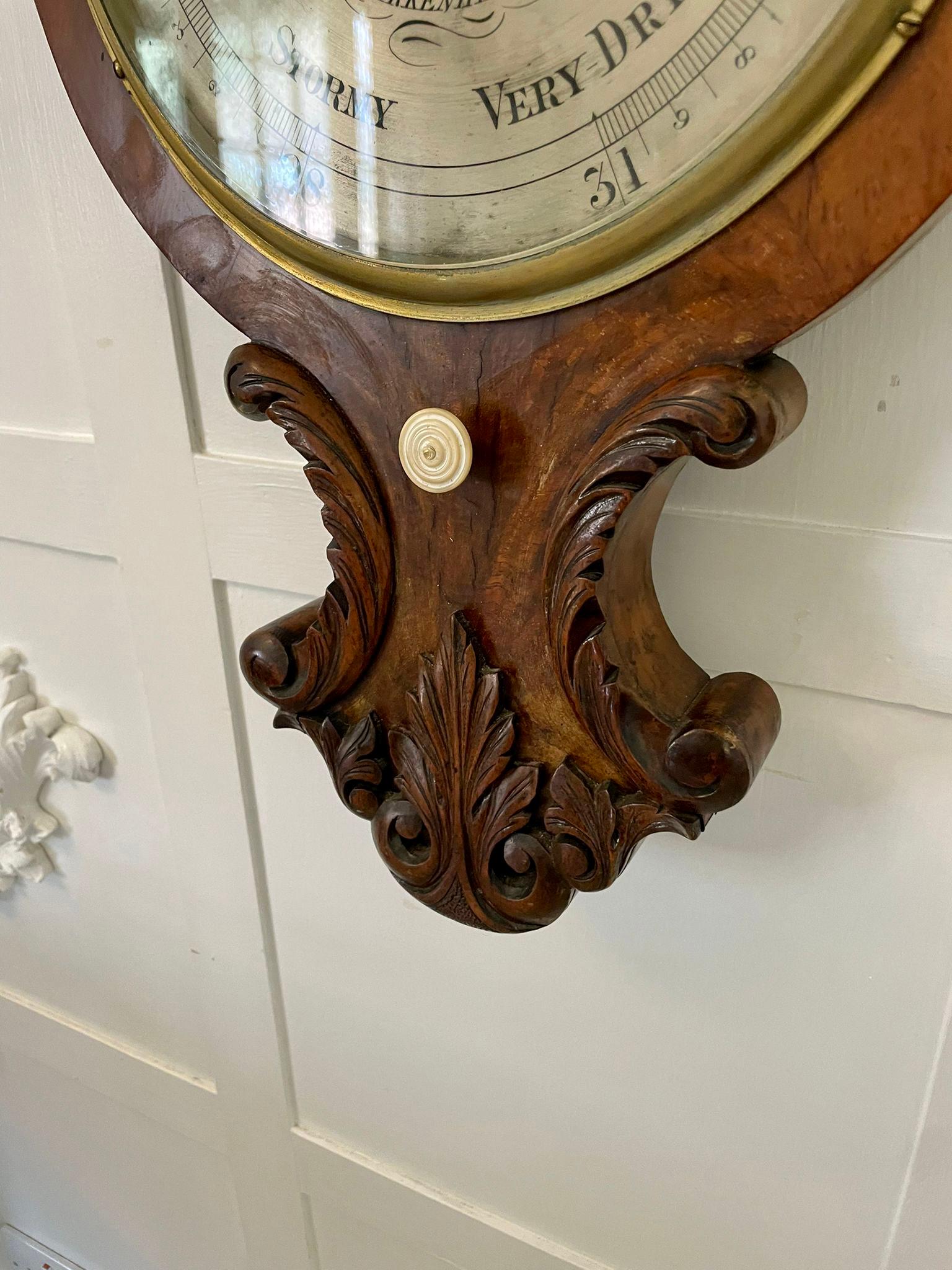 XIXe siècle Baromètre Banjo victorien ancien en ronce de noyer sculpté de qualité supérieure en vente