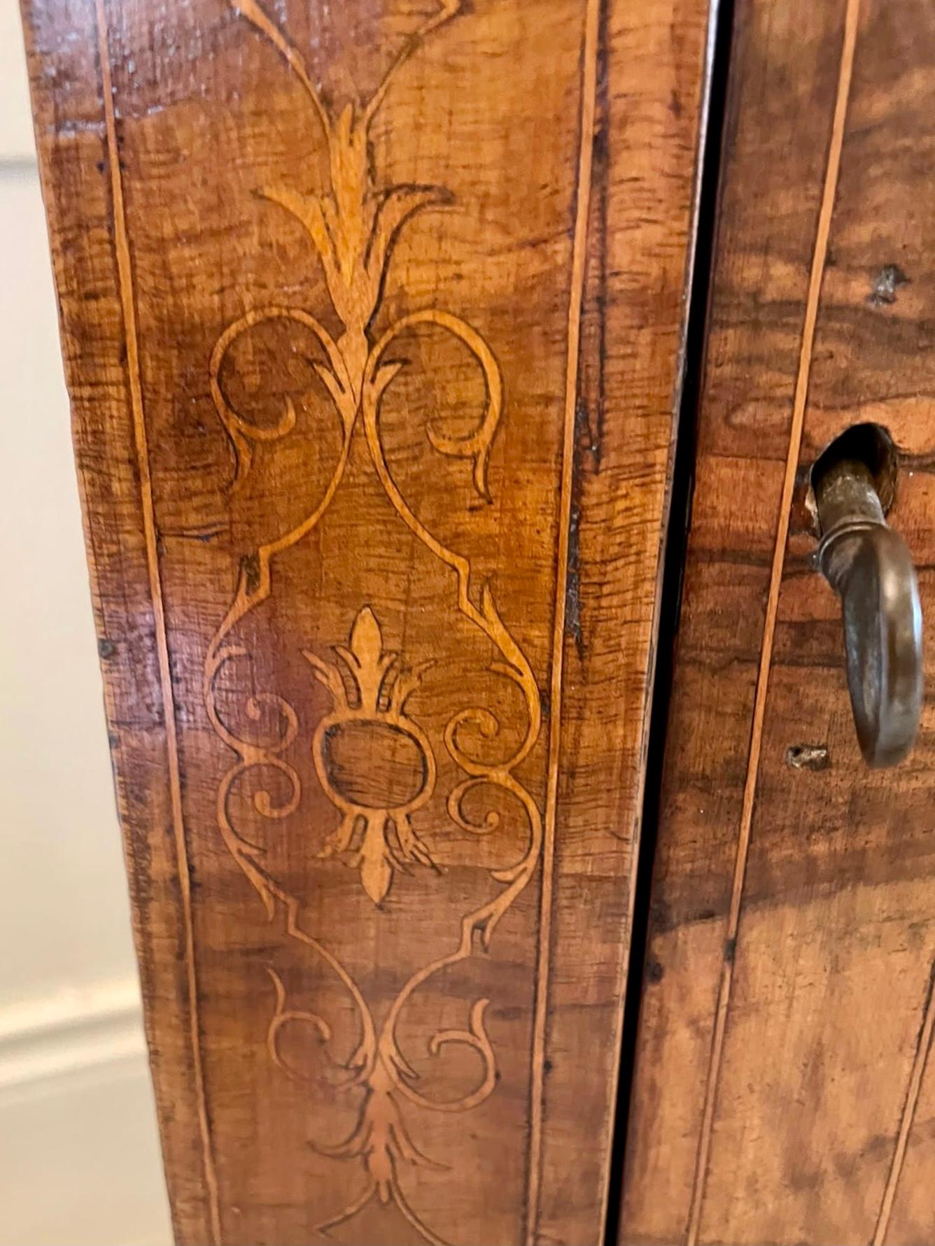 Quality Antique Victorian Burr Walnut Inlaid Display Cabinet For Sale 6