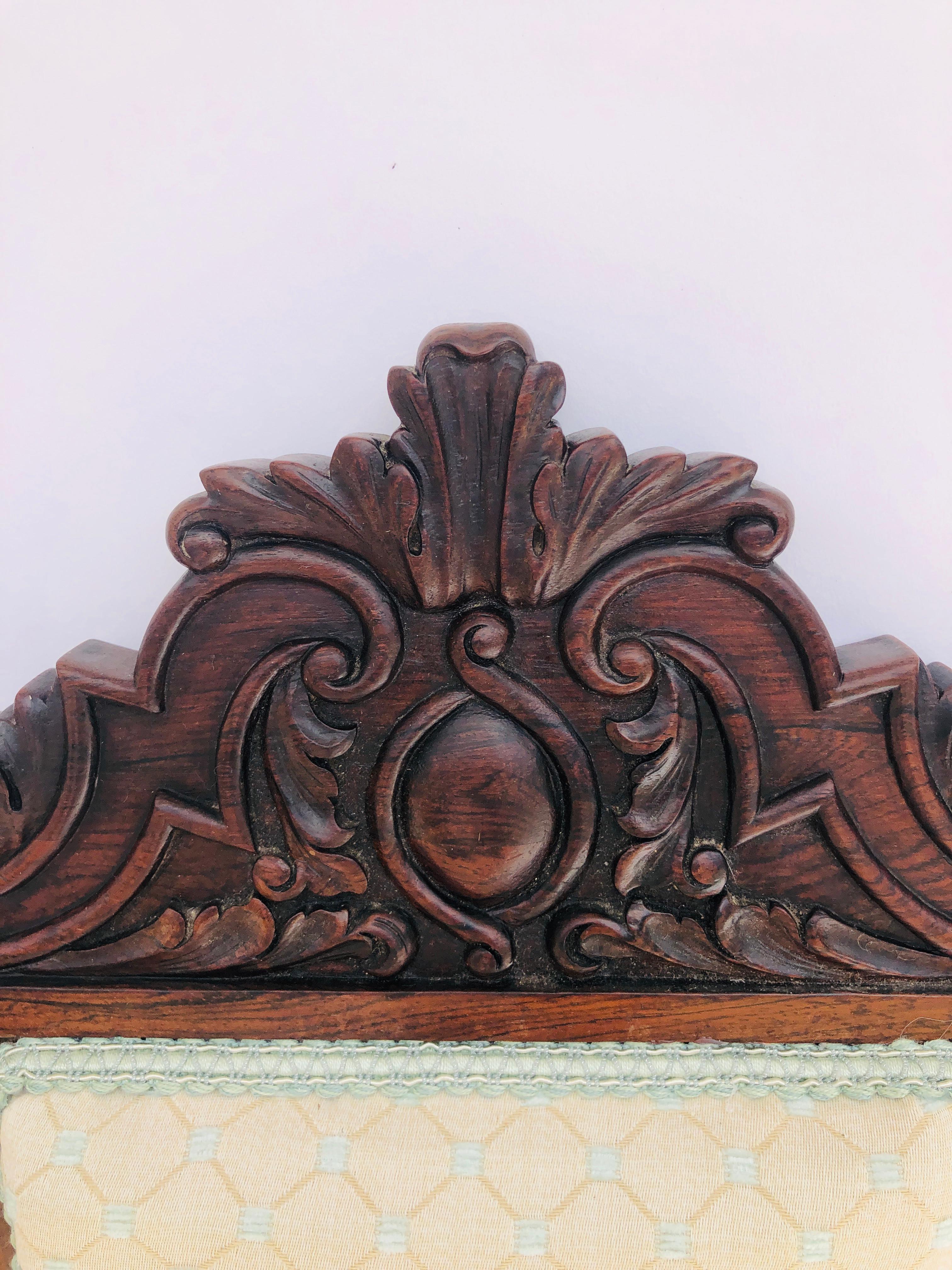 High Victorian Quality Antique Victorian Carved Rosewood Side Chair For Sale
