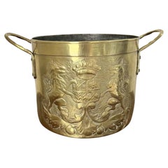 Quality Antique Victorian circular brass coal bucket 