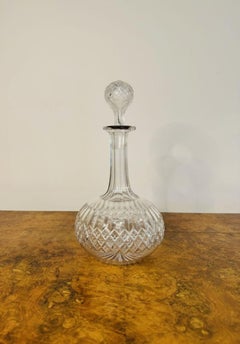 Decanter antico di qualità in vetro tagliato di epoca vittoriana
