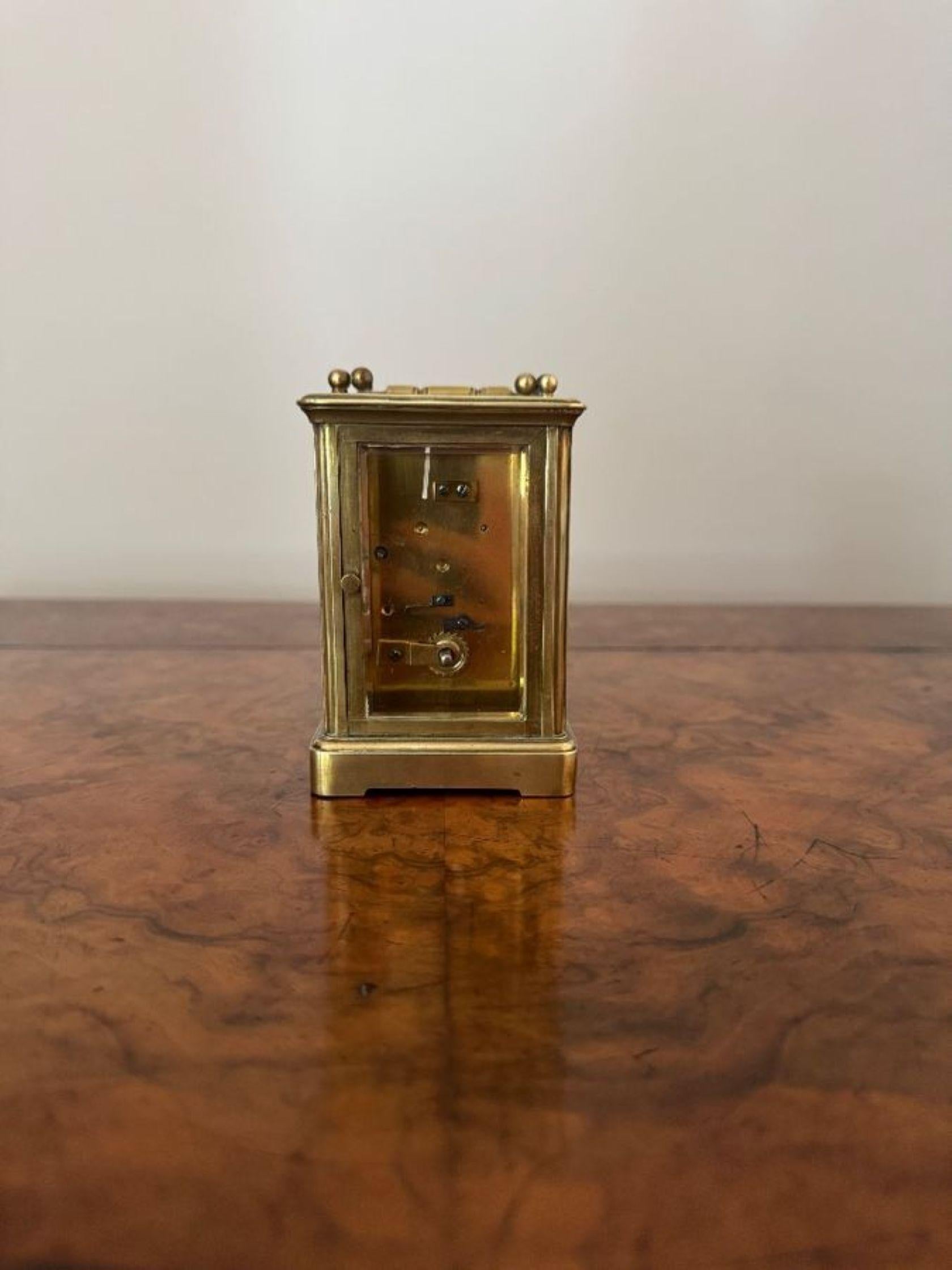 Hochwertige antike viktorianische französische Kutschenuhr aus Messing im Angebot 1