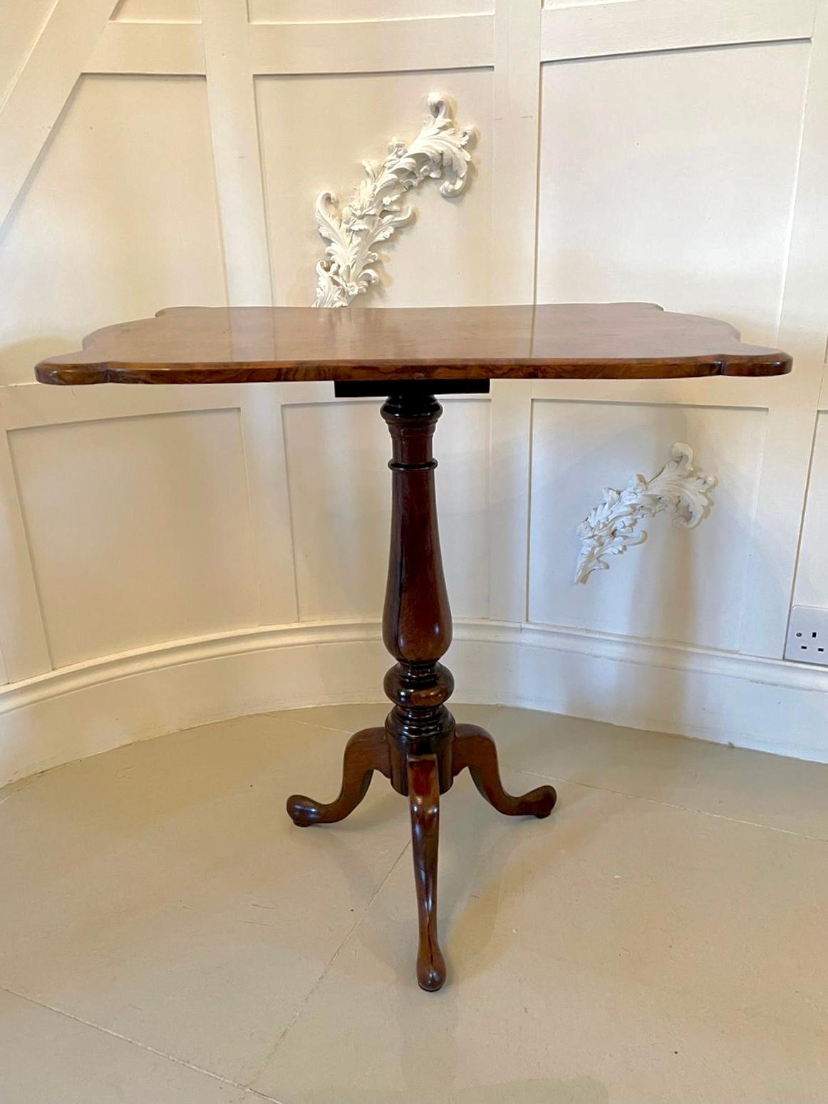 Quality Antique Victorian Inlaid Burr Walnut Lamp Table  For Sale 1