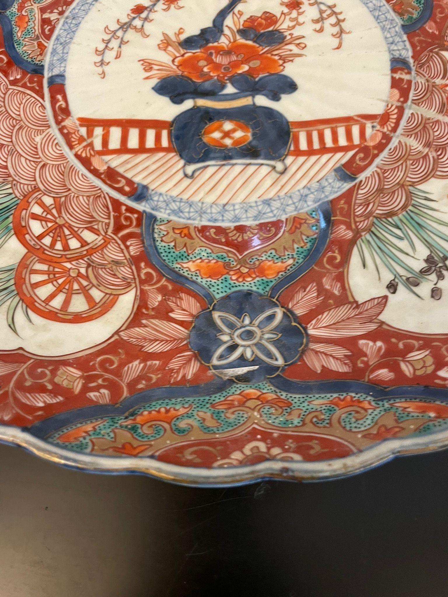 Quality Antique Victorian Japanese Imari Plate  For Sale 4