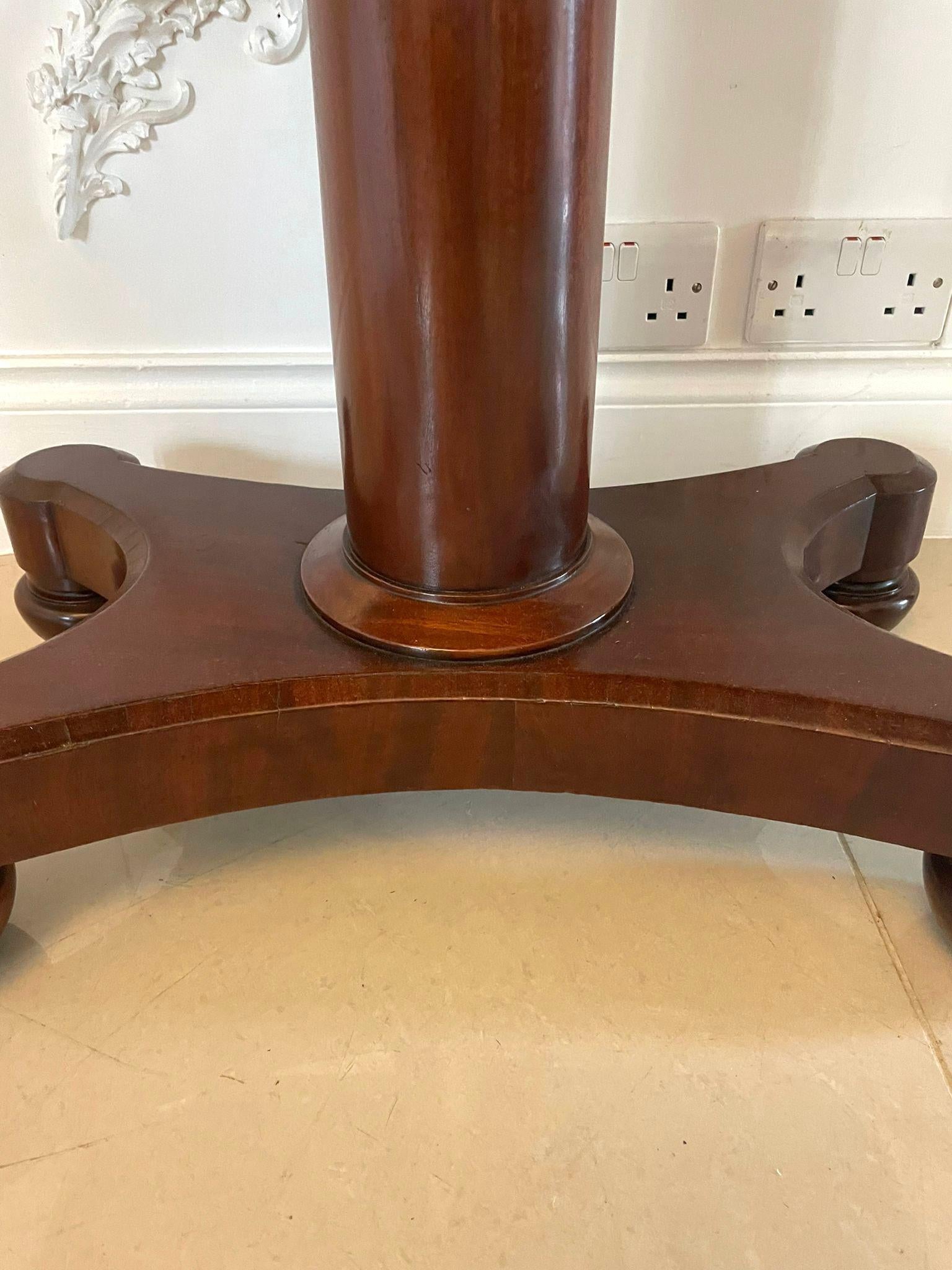 Quality Antique Victorian Mahogany Card/Side Table For Sale 3
