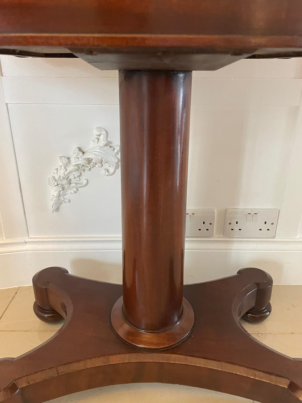 Quality Antique Victorian Mahogany Card/Side Table In Good Condition For Sale In Suffolk, GB