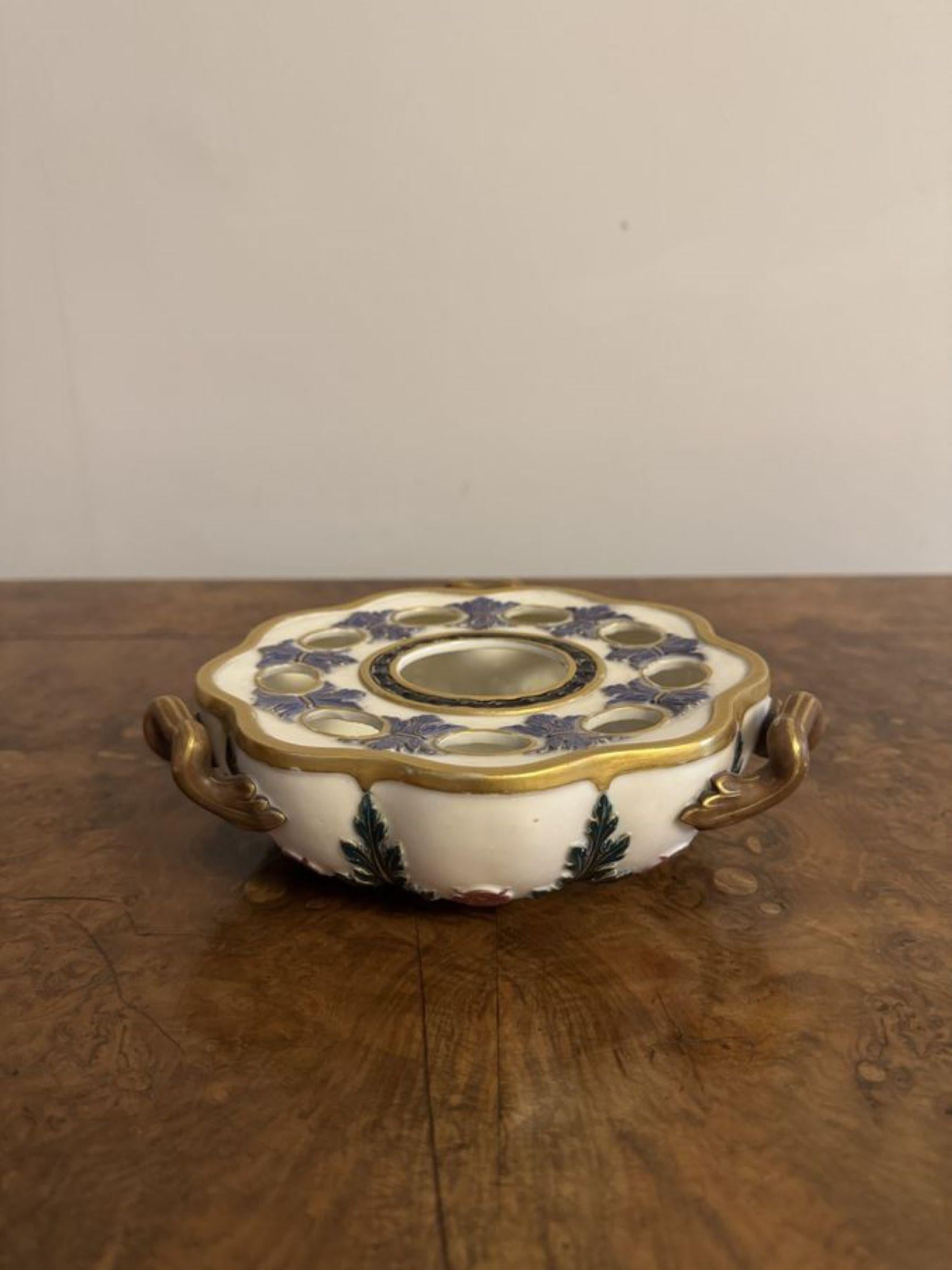Antico portafiori vittoriano di qualità di Royal Worcester in vendita 4