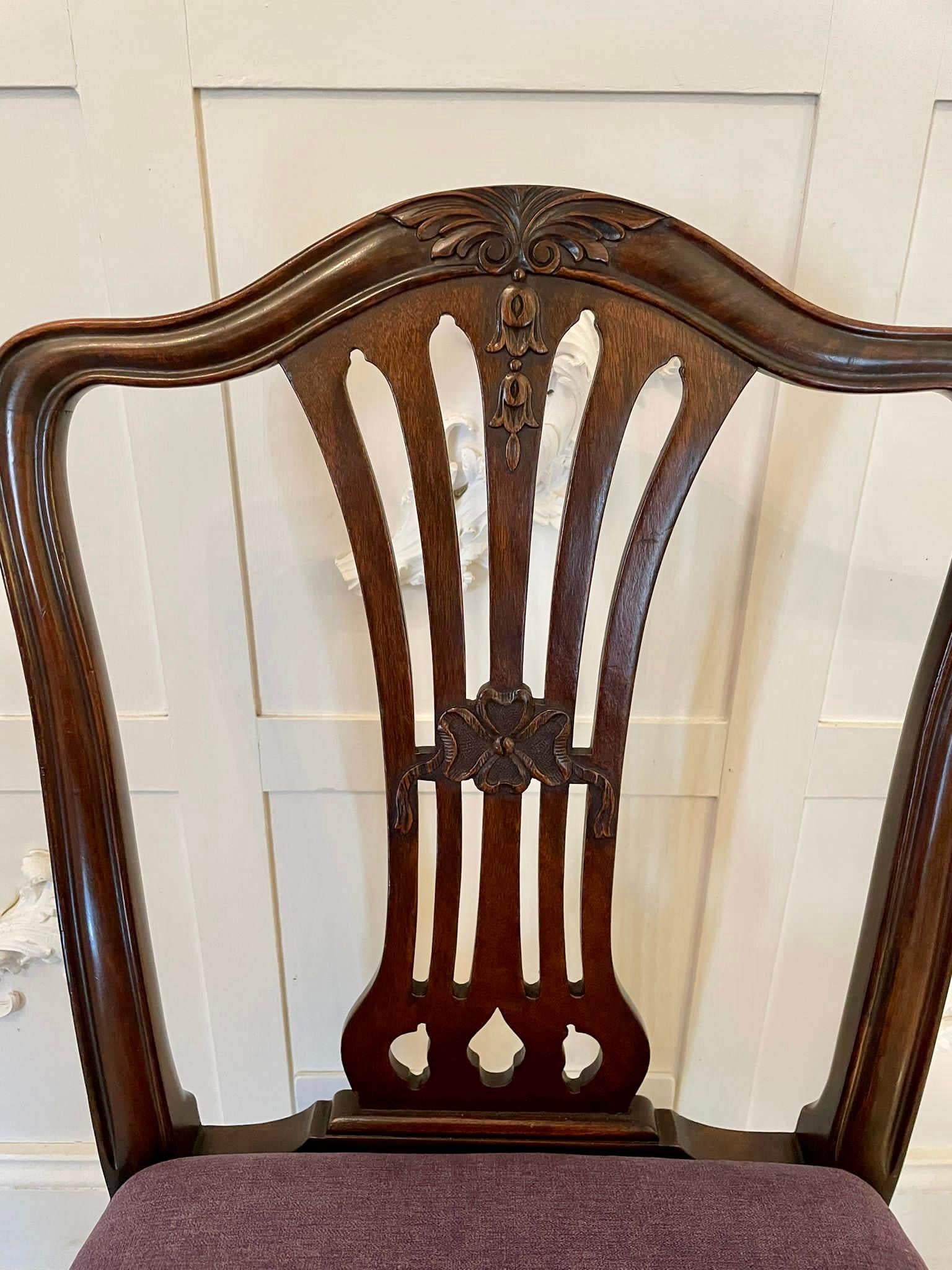 Other Quality Antique Victorian Set of Six Carved Mahogany Dining Chairs