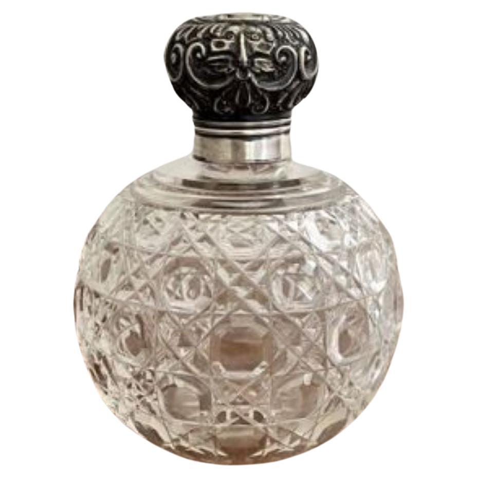 Quality antique Victorian Silver mounted scent bottle  For Sale