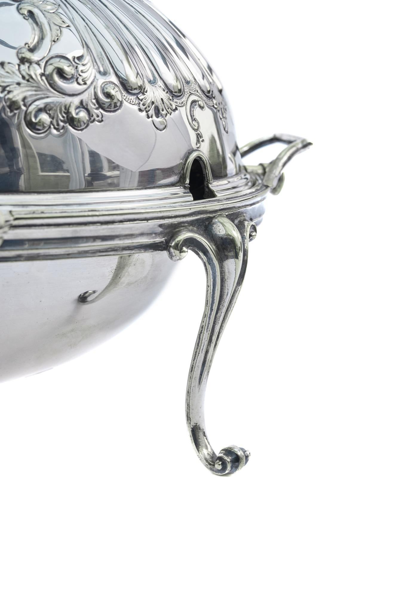 Primo vittoriano Antico piatto riscaldante vittoriano di qualità, placcato in argento e girevole in vendita