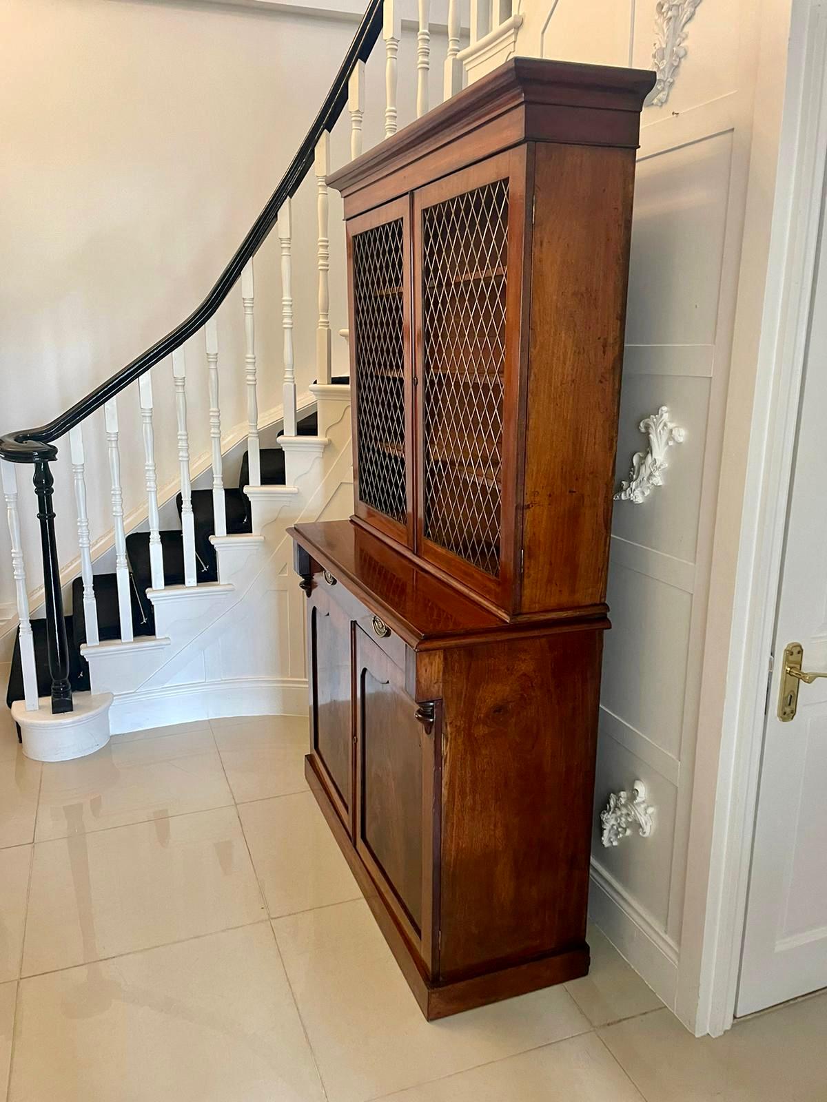 Quality Antique William IV Mahogany Bookcase In Good Condition For Sale In Suffolk, GB