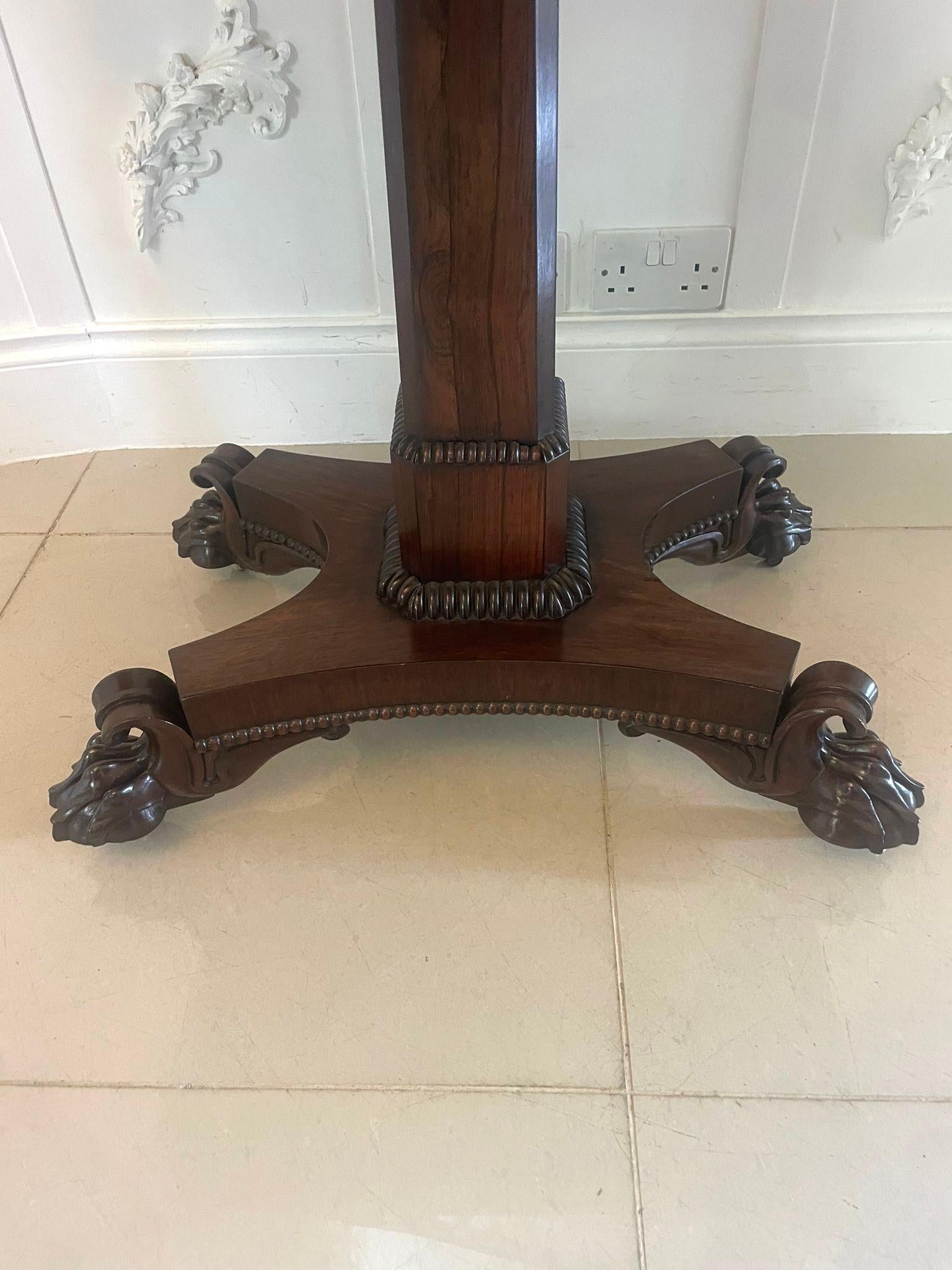 Antico tavolo da gioco in legno di palissandro di qualità William IV in vendita 2