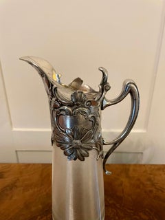 Jarra de clarete antigua de calidad WMF chapada en plata y cristal