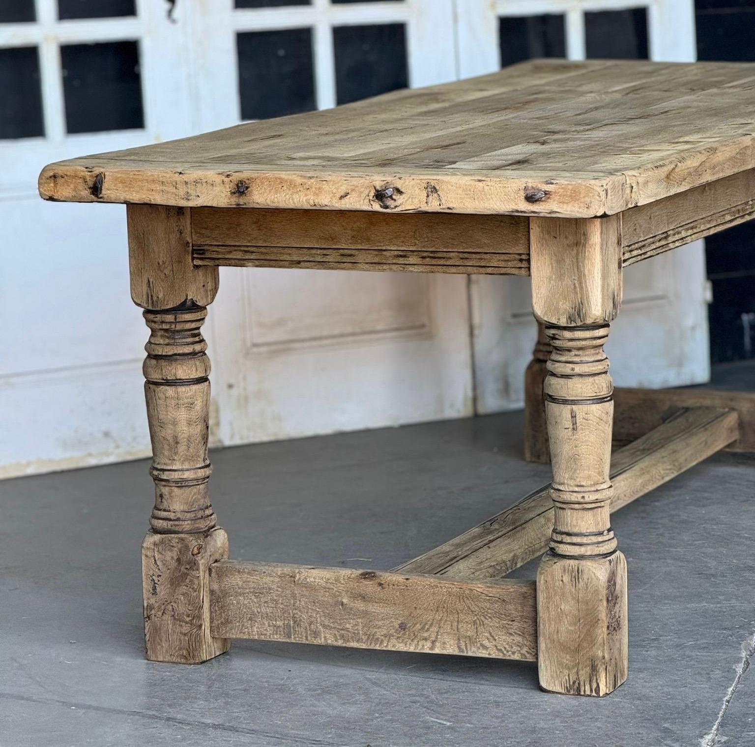 Quality Bleached Oak Farmhouse Dining Table  For Sale 6