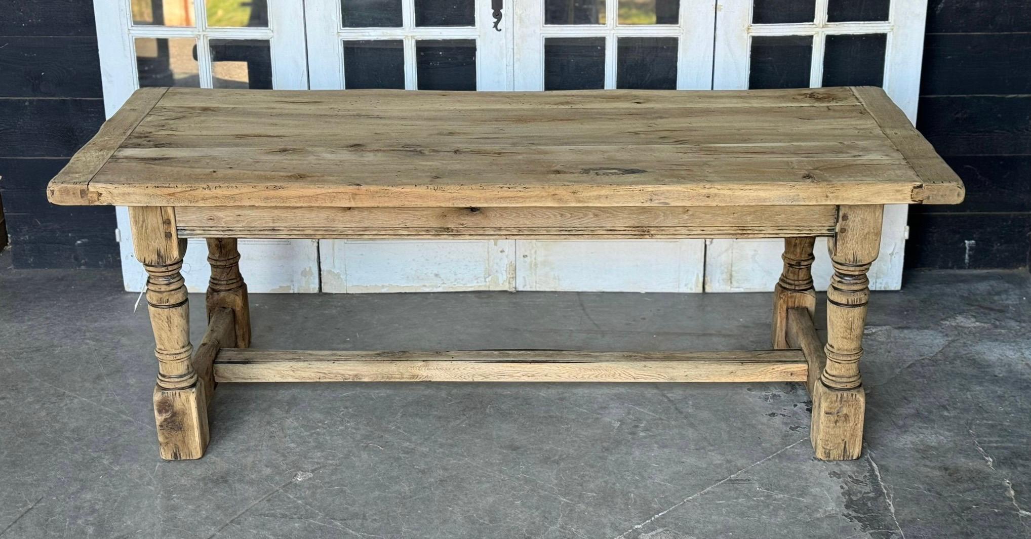 Quality Bleached Oak Farmhouse Dining Table  For Sale 12