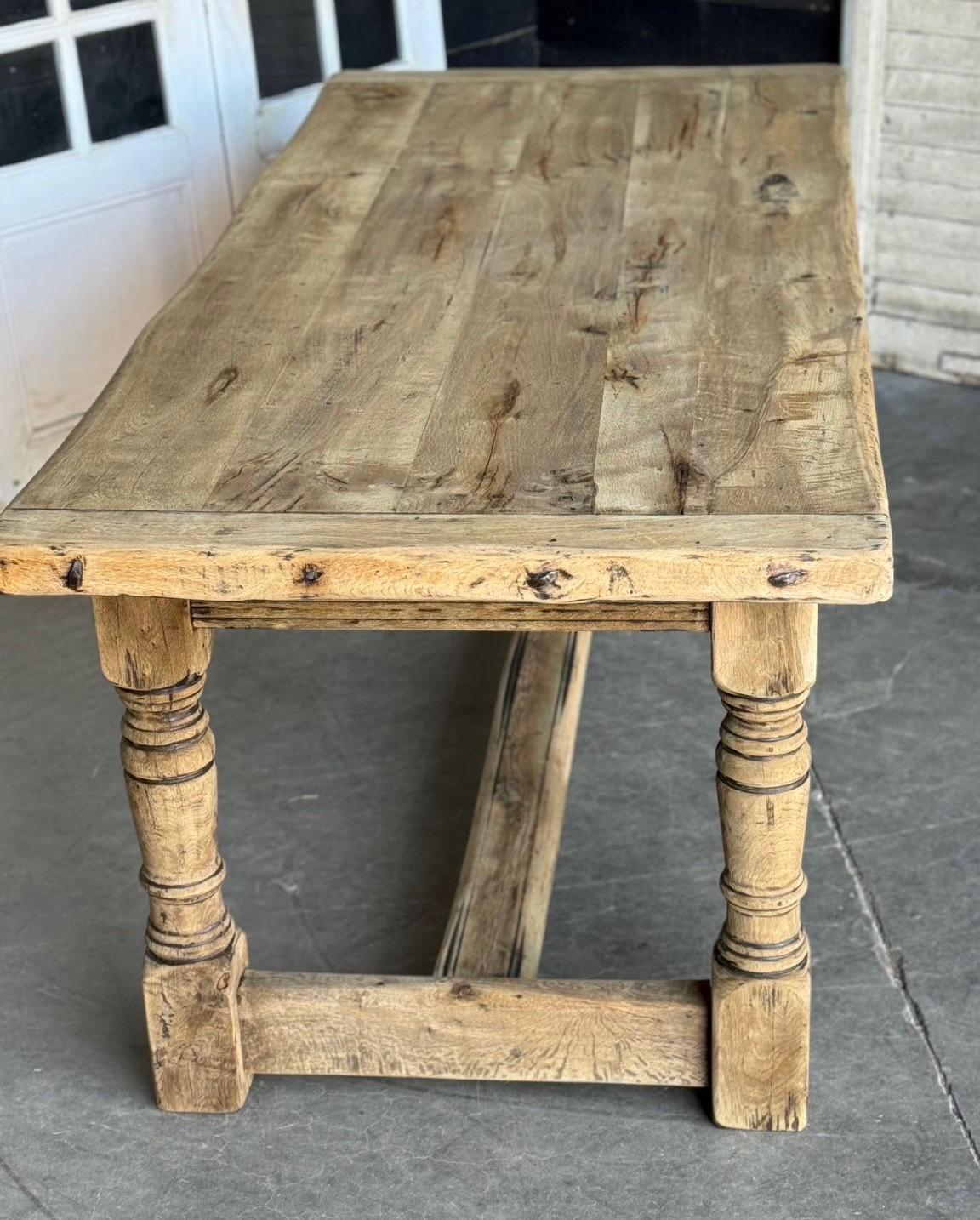 Quality Bleached Oak Farmhouse Dining Table  For Sale 14