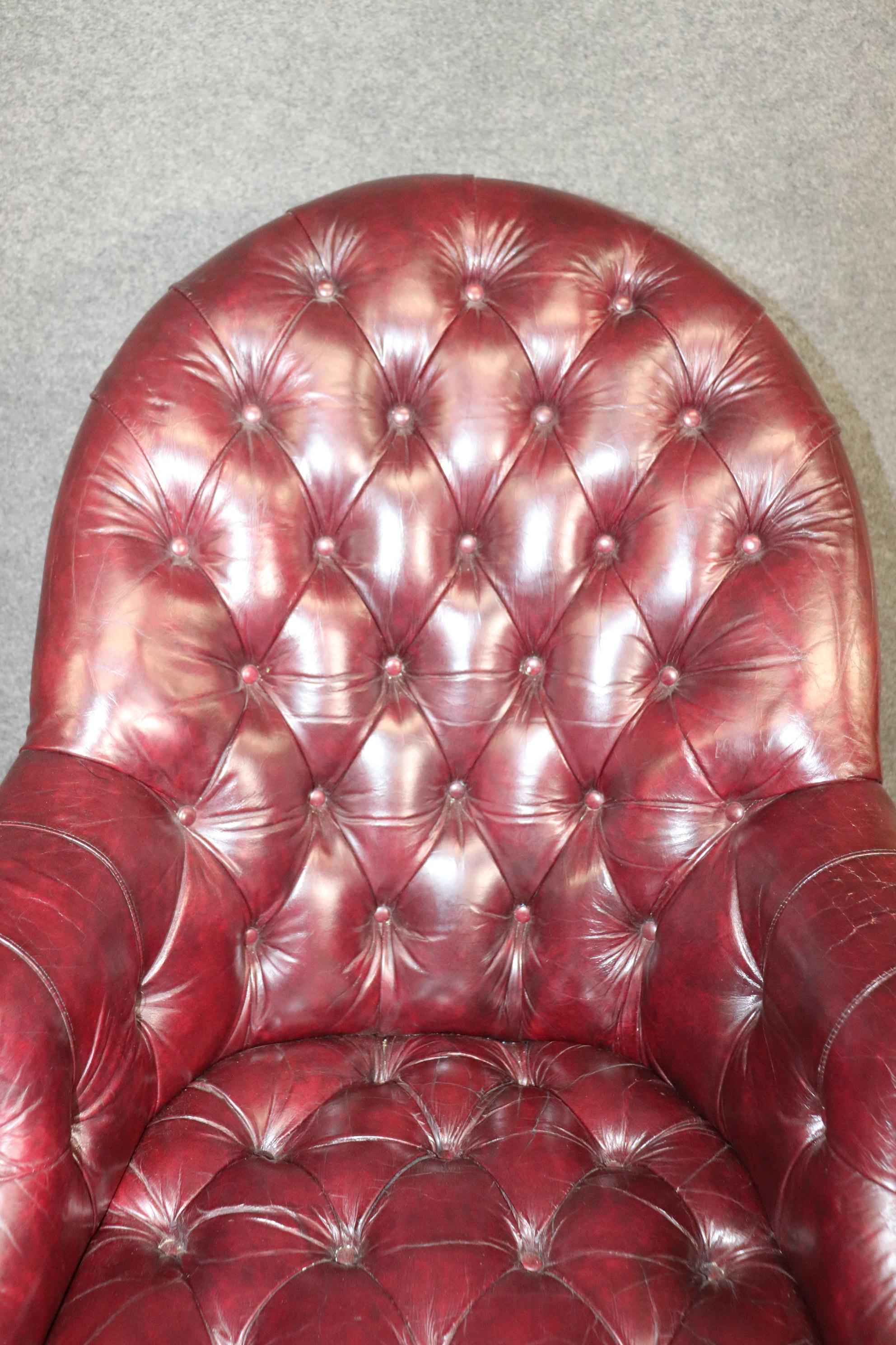 Quality Burgundy Leather Chesterfield Style Office Swivel Chair Brass Nailheads 1