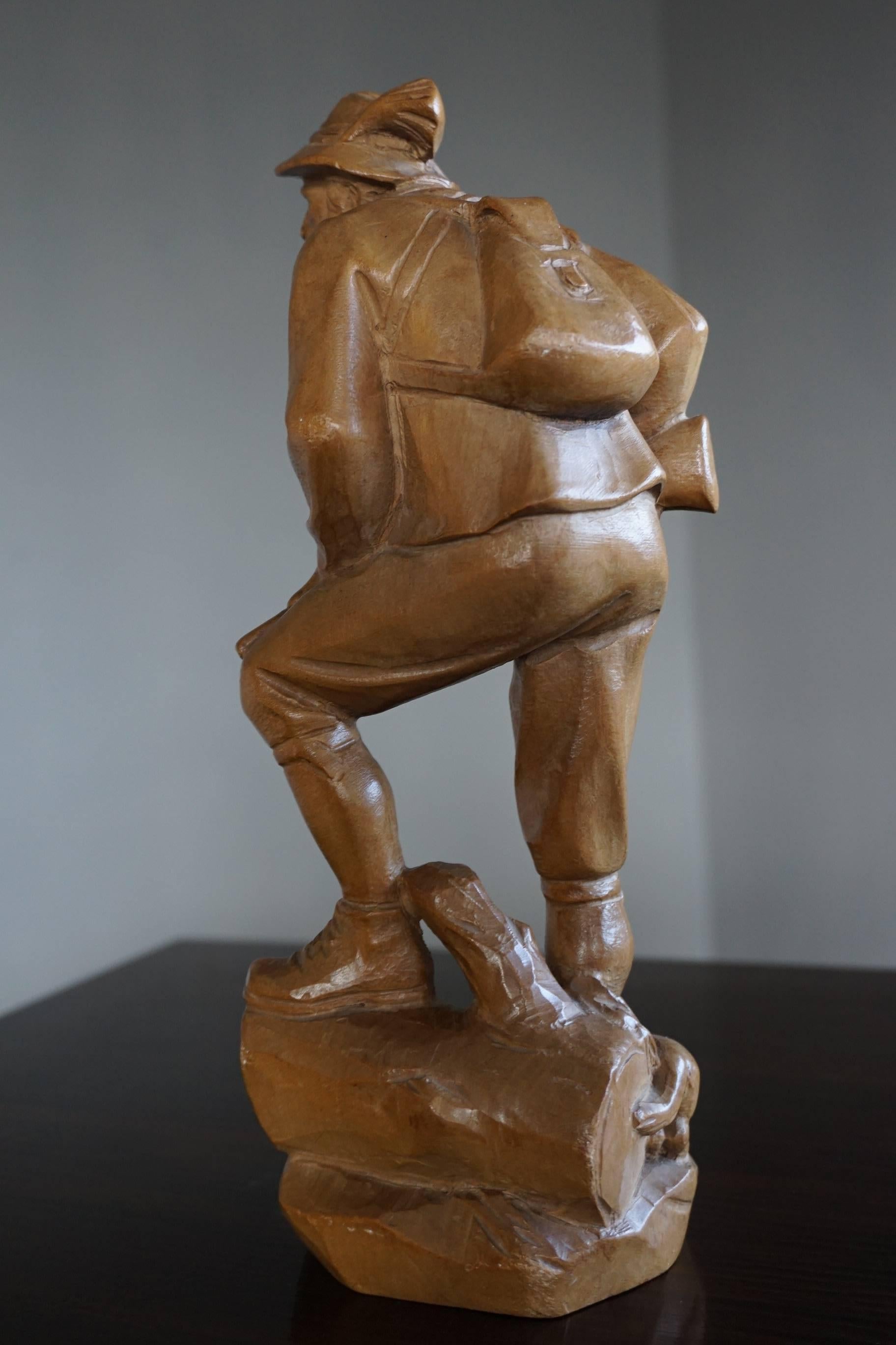 Hand-Carved Quality Carved Small Black Forest Sculpture of an Alert Hunter with Rifle & Dog For Sale