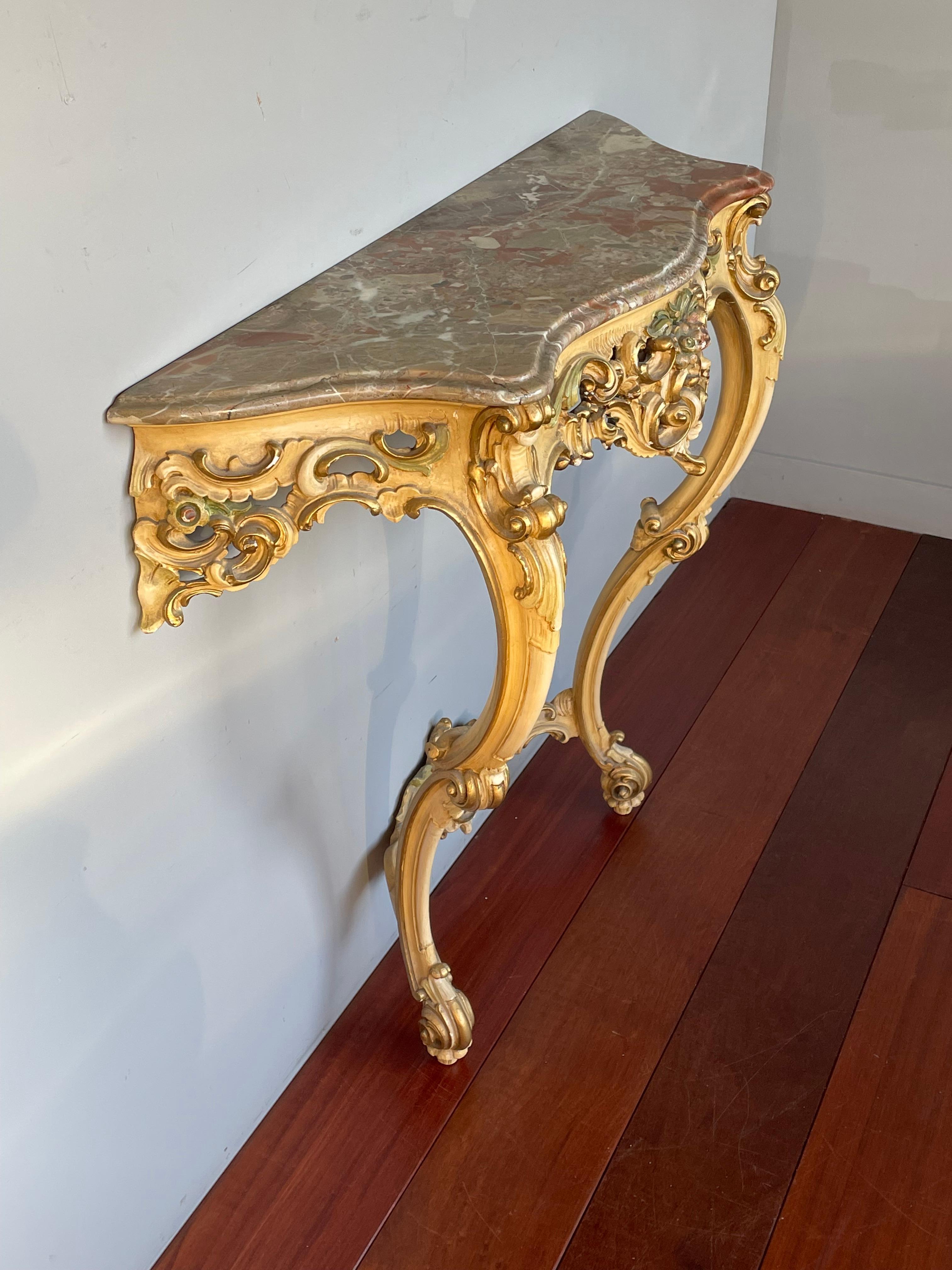 Quality Carved Wooden Side Table w. Painted Floral Sculptures & Mint Marble Top For Sale 12