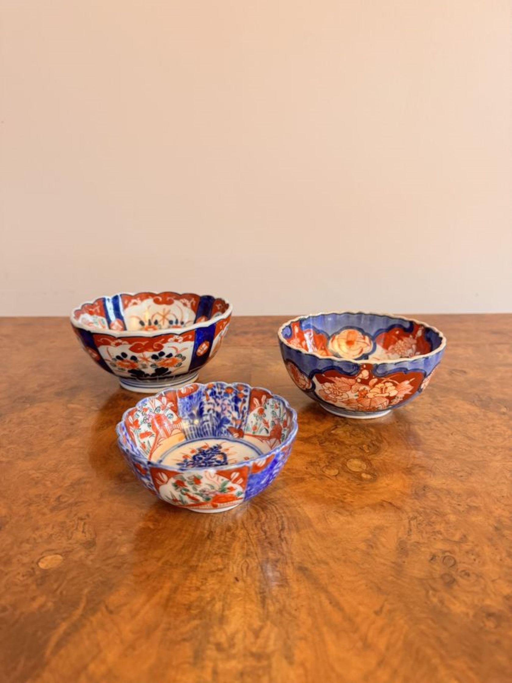 Quality collection of five antique Japanese imari bowls  For Sale 1