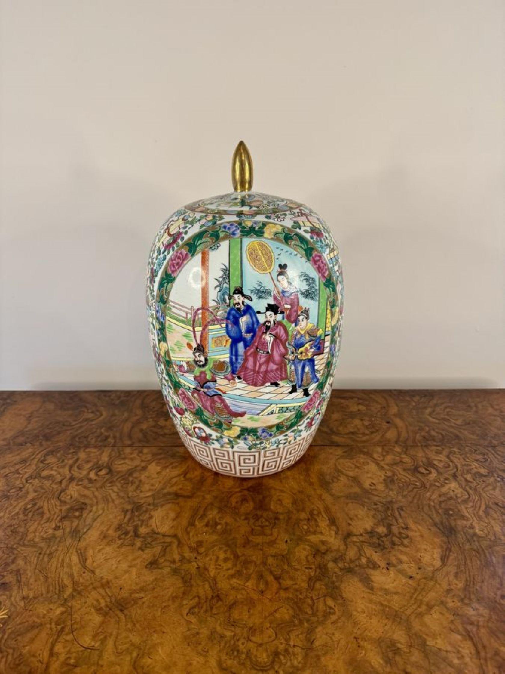Quality early 20th Century Chinese famille rose vase and cover For Sale 2