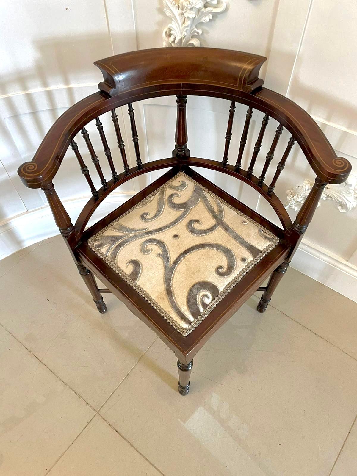 Quality Edwardian Mahogany Inlaid Corner Chair In Good Condition For Sale In Suffolk, GB