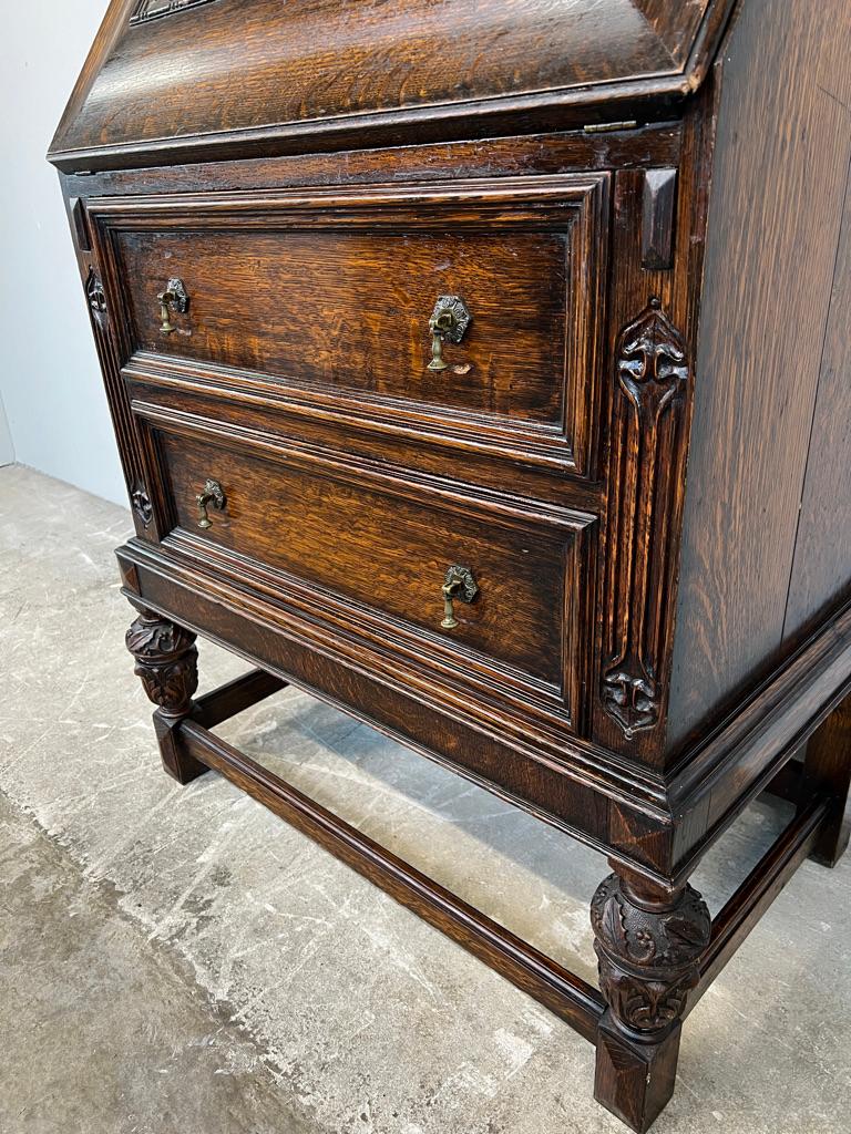 XX secolo Scrivania allungabile con gambe ad ananas in Oak antico di qualità edoardiana in vendita