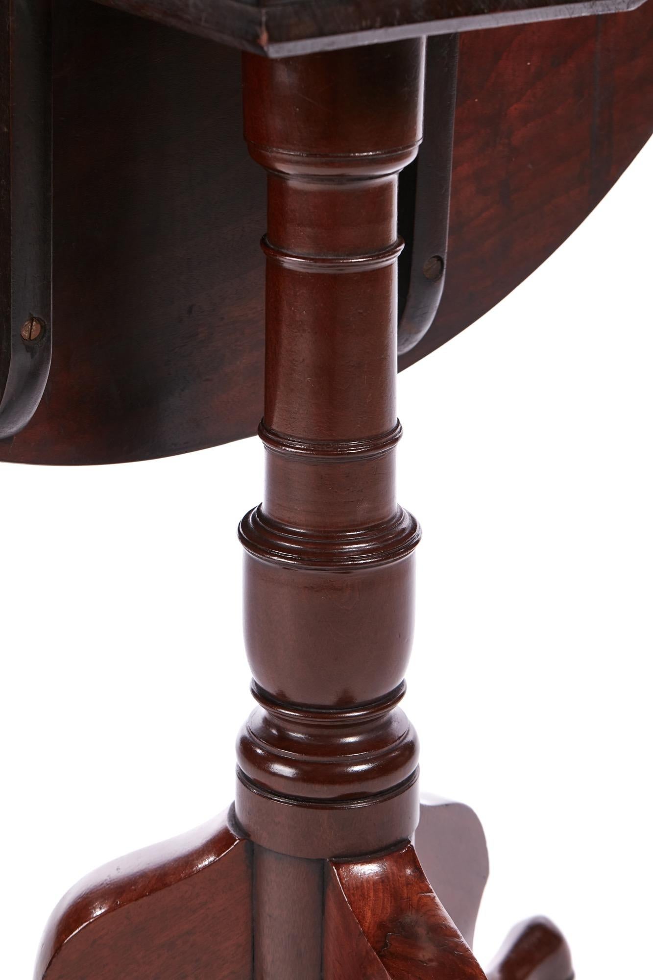 Quality Georgian Mahogany Round Tripod Table In Excellent Condition For Sale In Stutton, GB