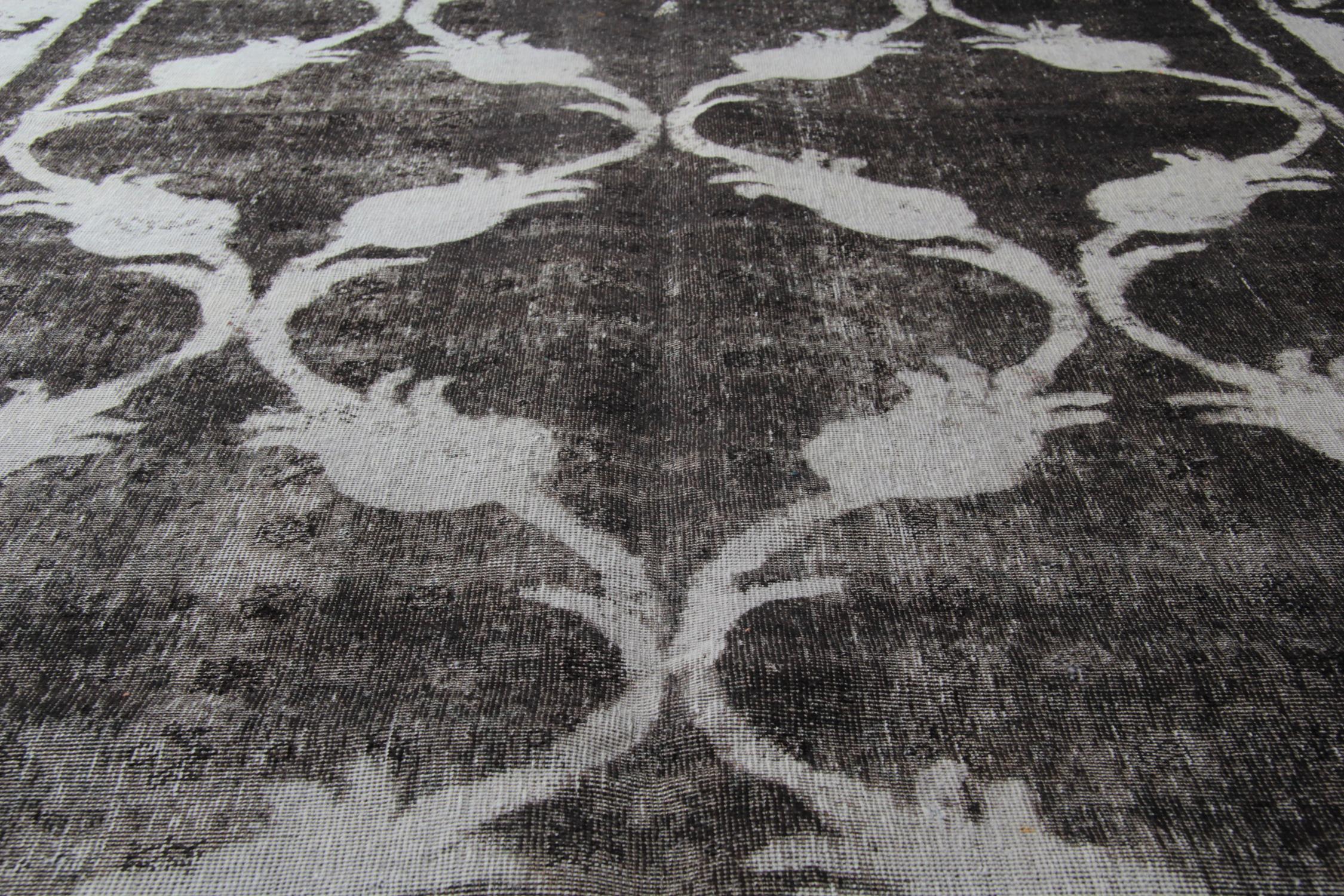 grey oriental rug
