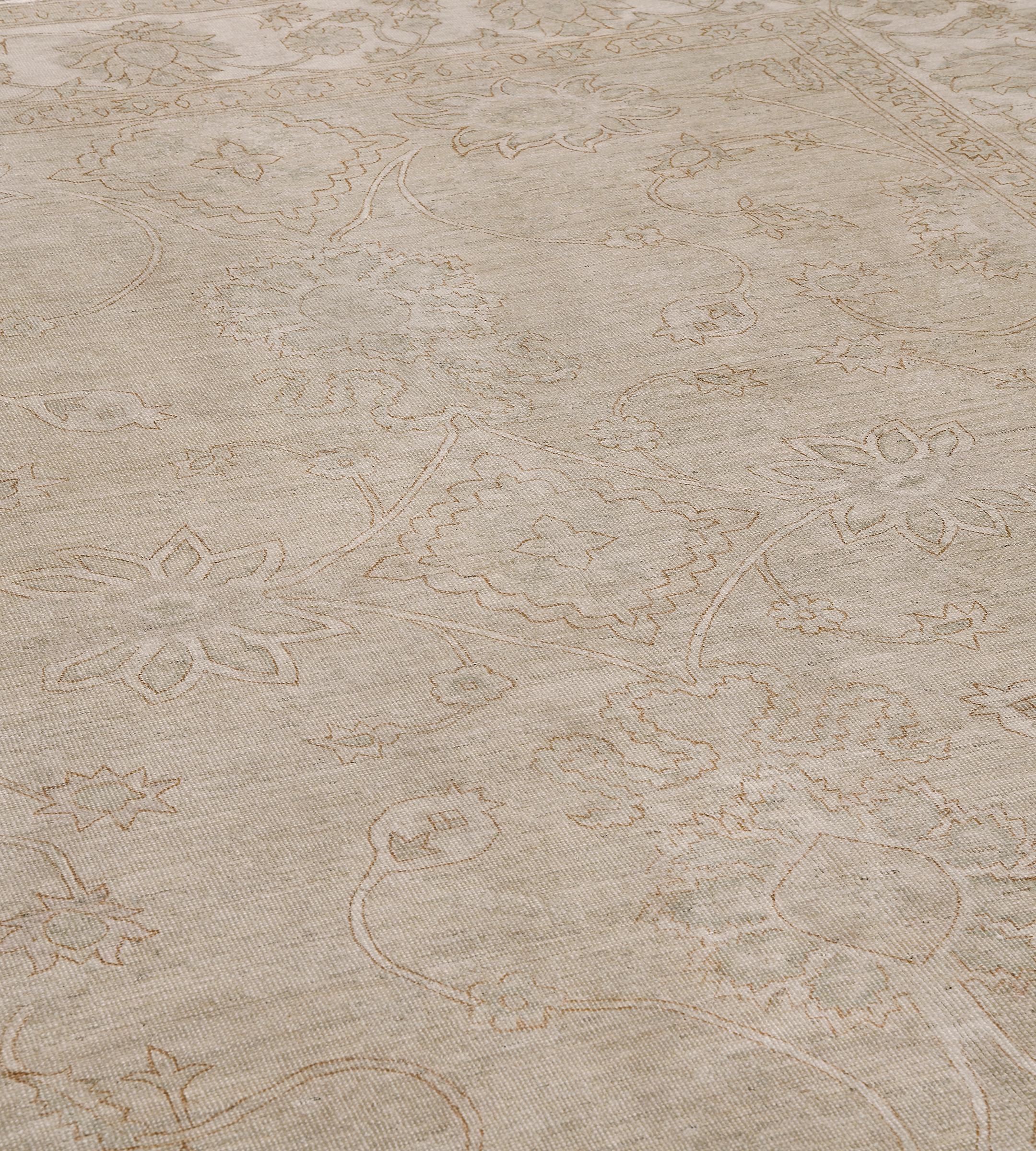 Hand-Woven Contemporary Wool New Hand-woven Agra-Inspired Rug For Sale