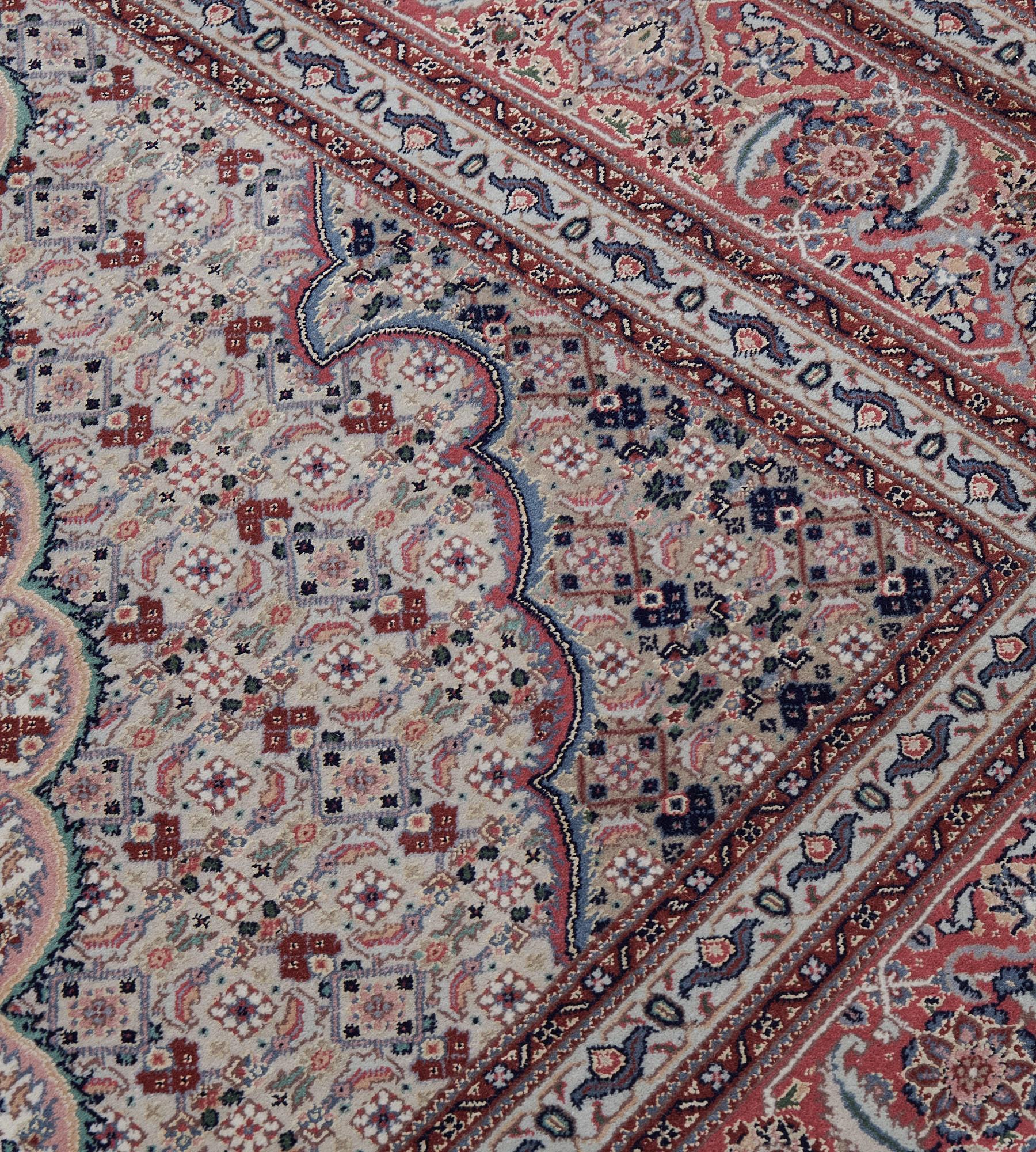Quality Handwoven Tabriz Style Rug For Sale 2