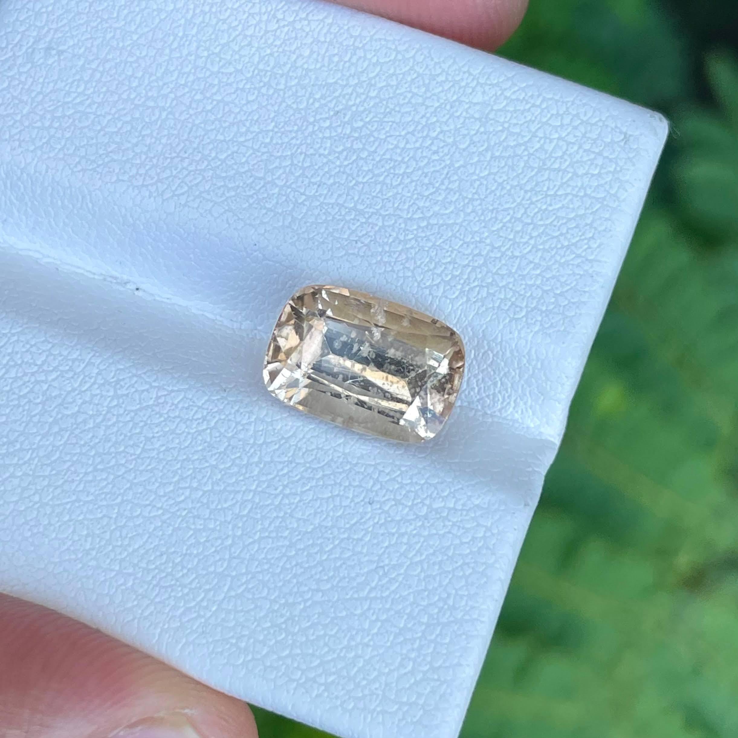 Quality Imperial Topaz 5.75 carats Fancy Cushion Cut Natural Pakistani Gemstone In New Condition For Sale In Bangkok, TH