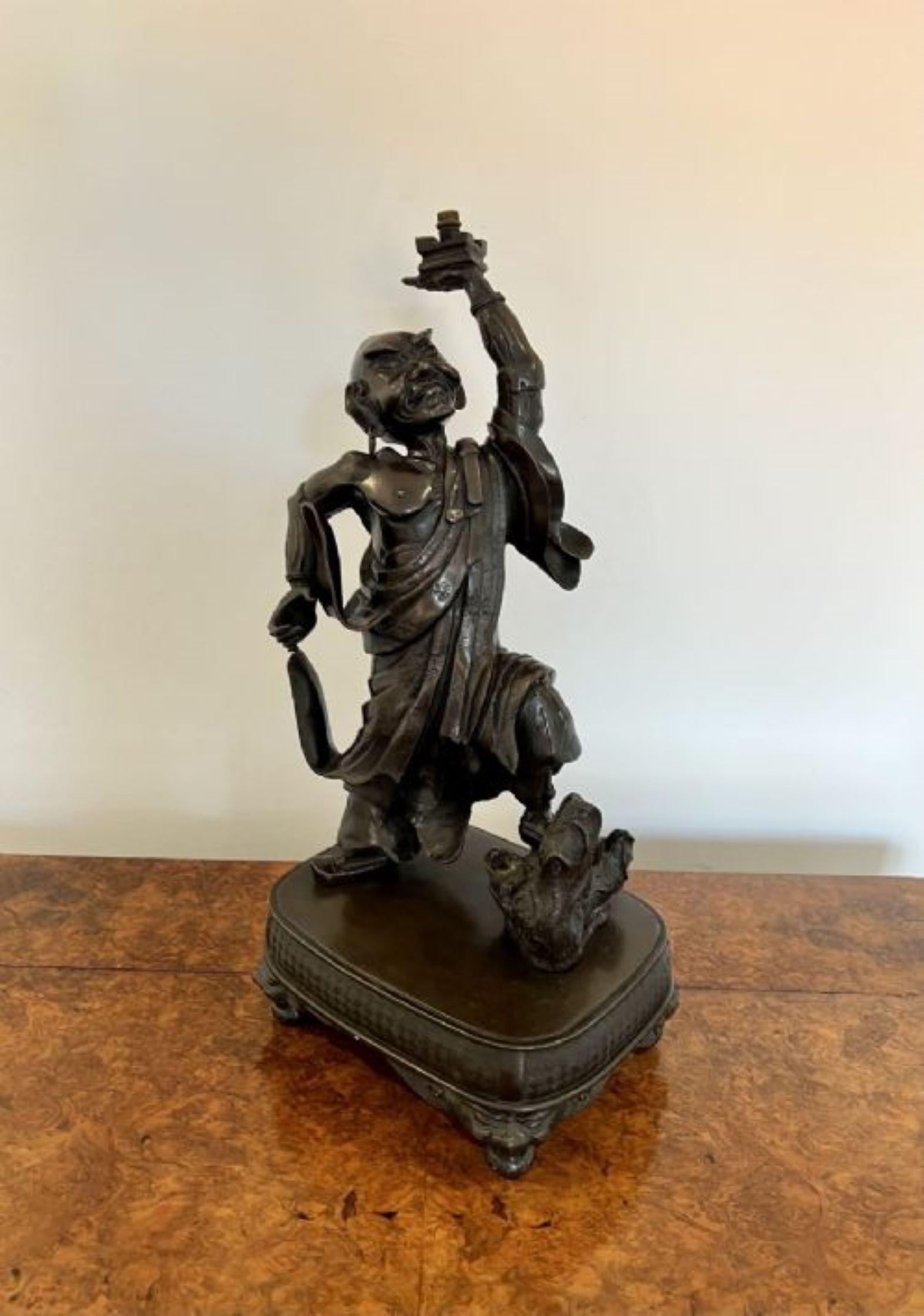 Quality large antique Japanese bronze figure  In Good Condition For Sale In Ipswich, GB