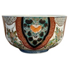 Quality large antique Japanese imari bowl