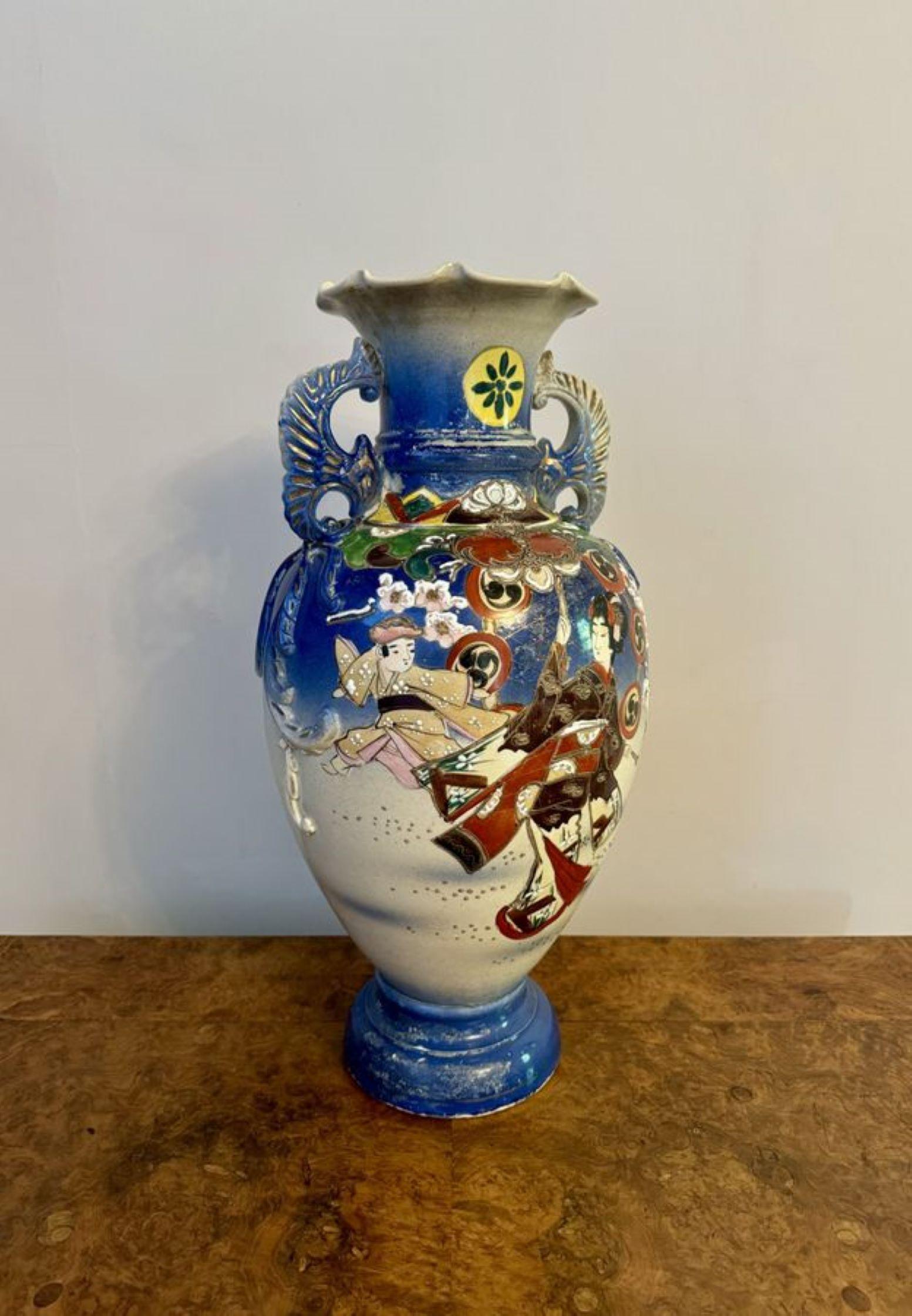 Gran jarrón satsuma japonés antiguo de calidad Cerámico en venta