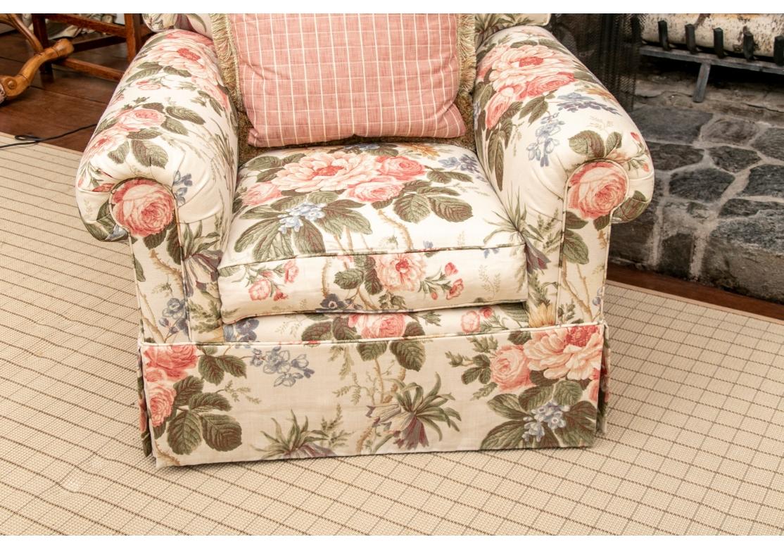 Quality Large Scale Club Chair In Floral Linen Upholstery In Good Condition In Bridgeport, CT