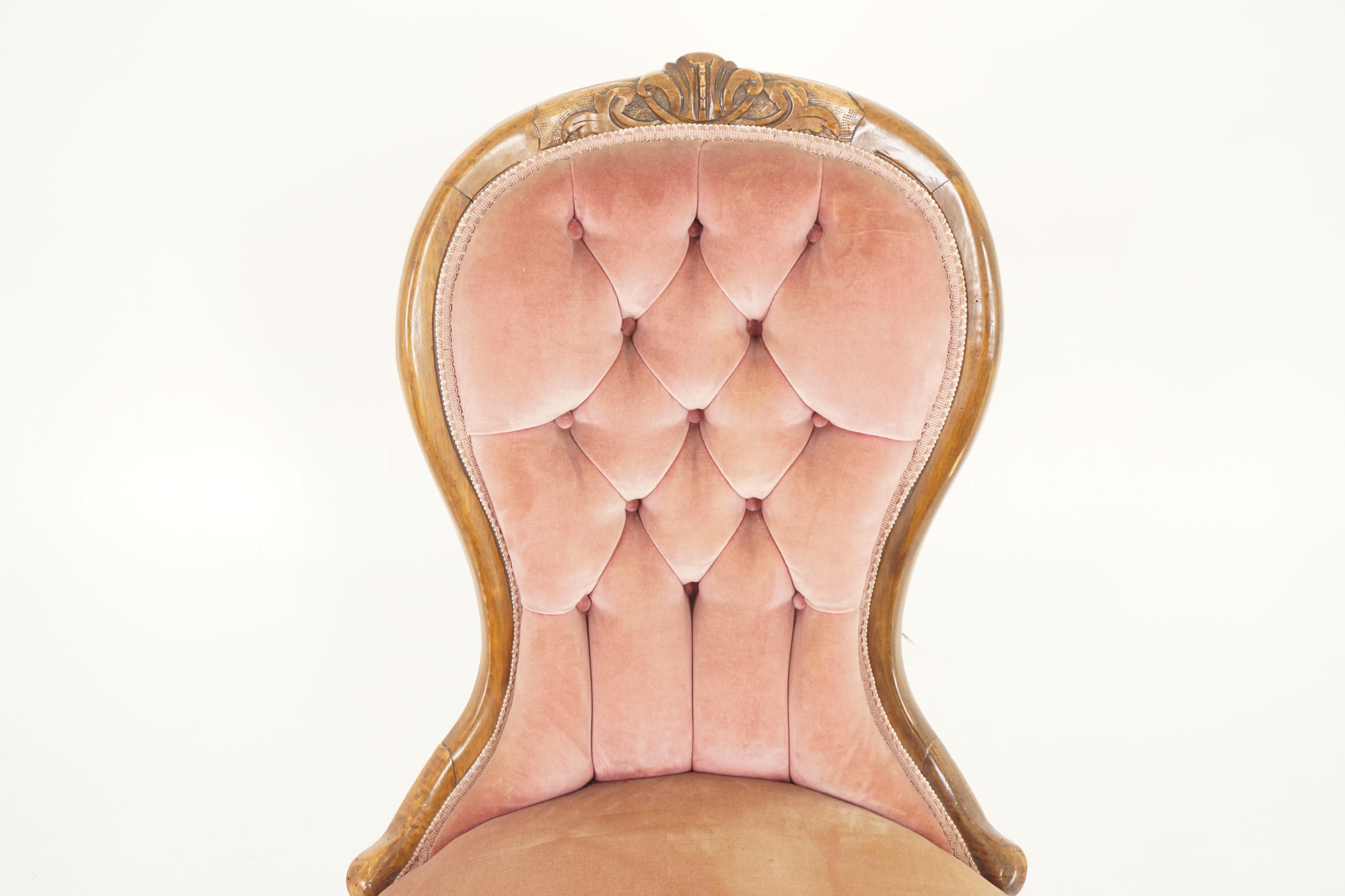 Écossais Chaise de salon pour femmes sculptée de qualité mi-siècle victorienne, Écosse 1870, H1151 en vente