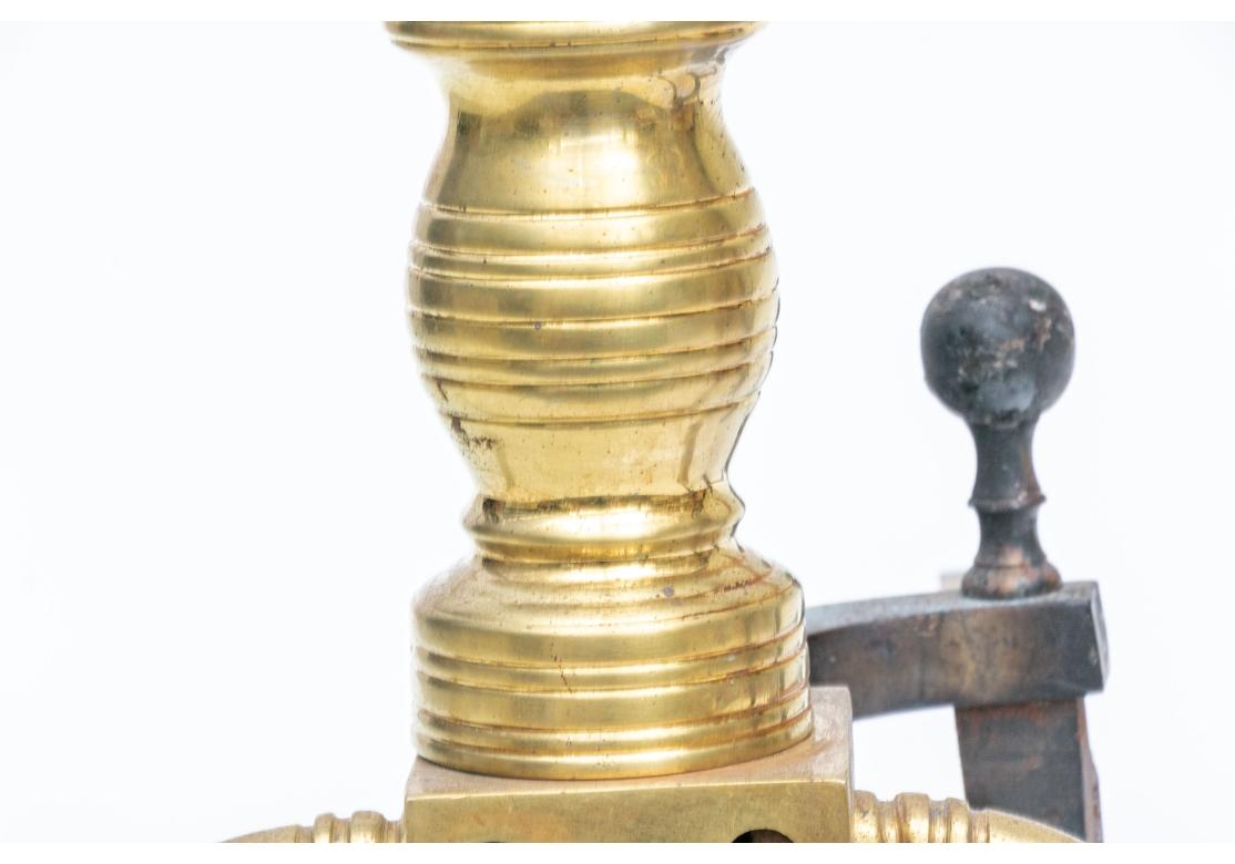 XIXe siècle Paire de boulets de canon en laiton antique de qualité en vente