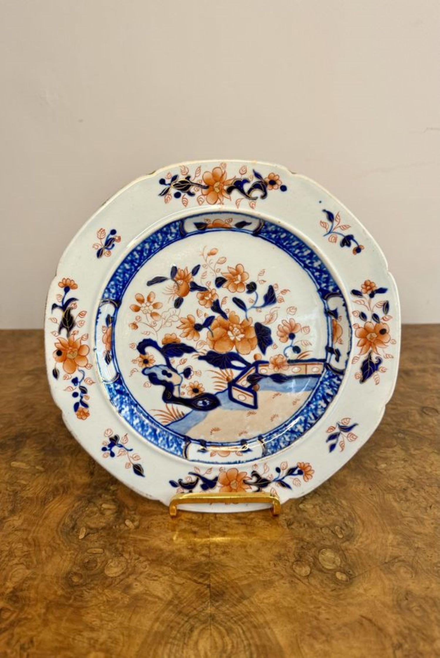 Paire d'assiettes chinoises anciennes du XVIIIe siècle de qualité Bon état - En vente à Ipswich, GB