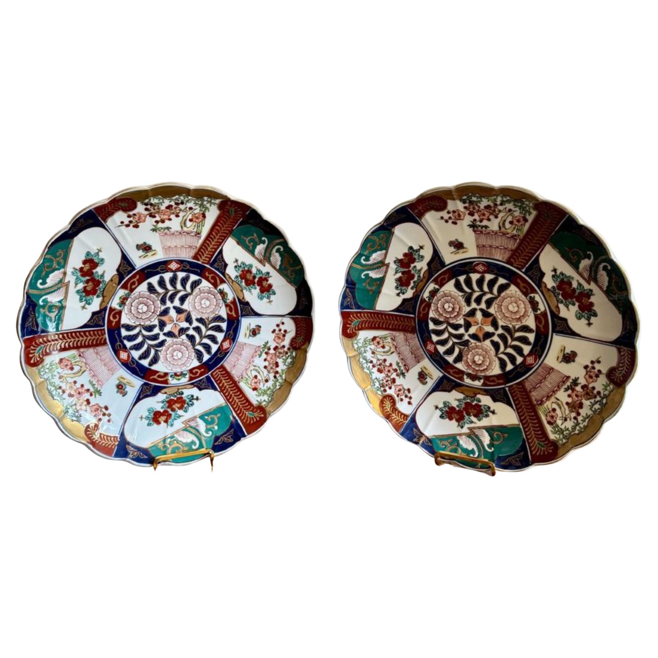 Pareja de cargadores imari japoneses antiguos de calidad en venta