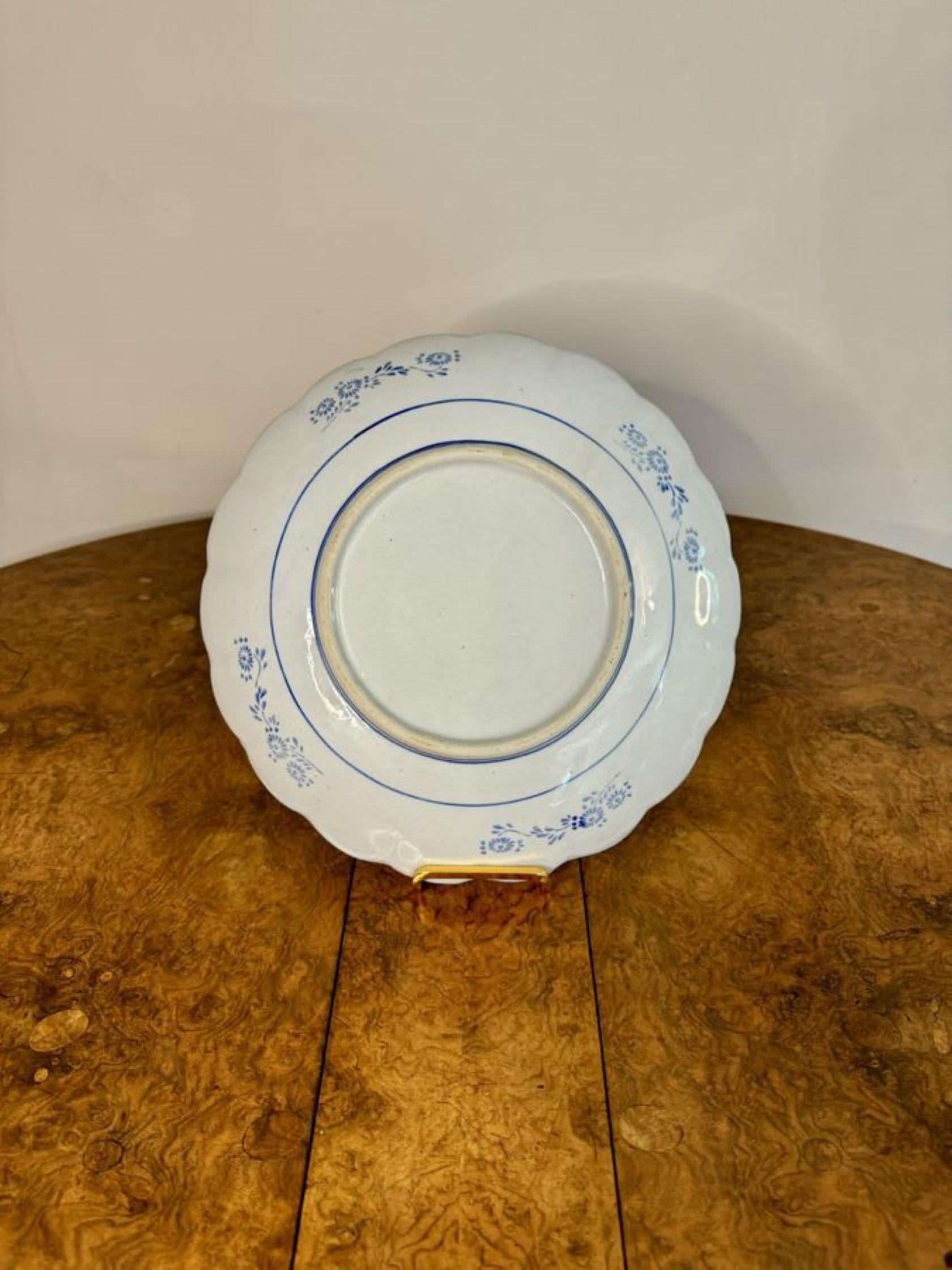 Paire d'assiettes japonaises anciennes en imari de qualité Bon état - En vente à Ipswich, GB