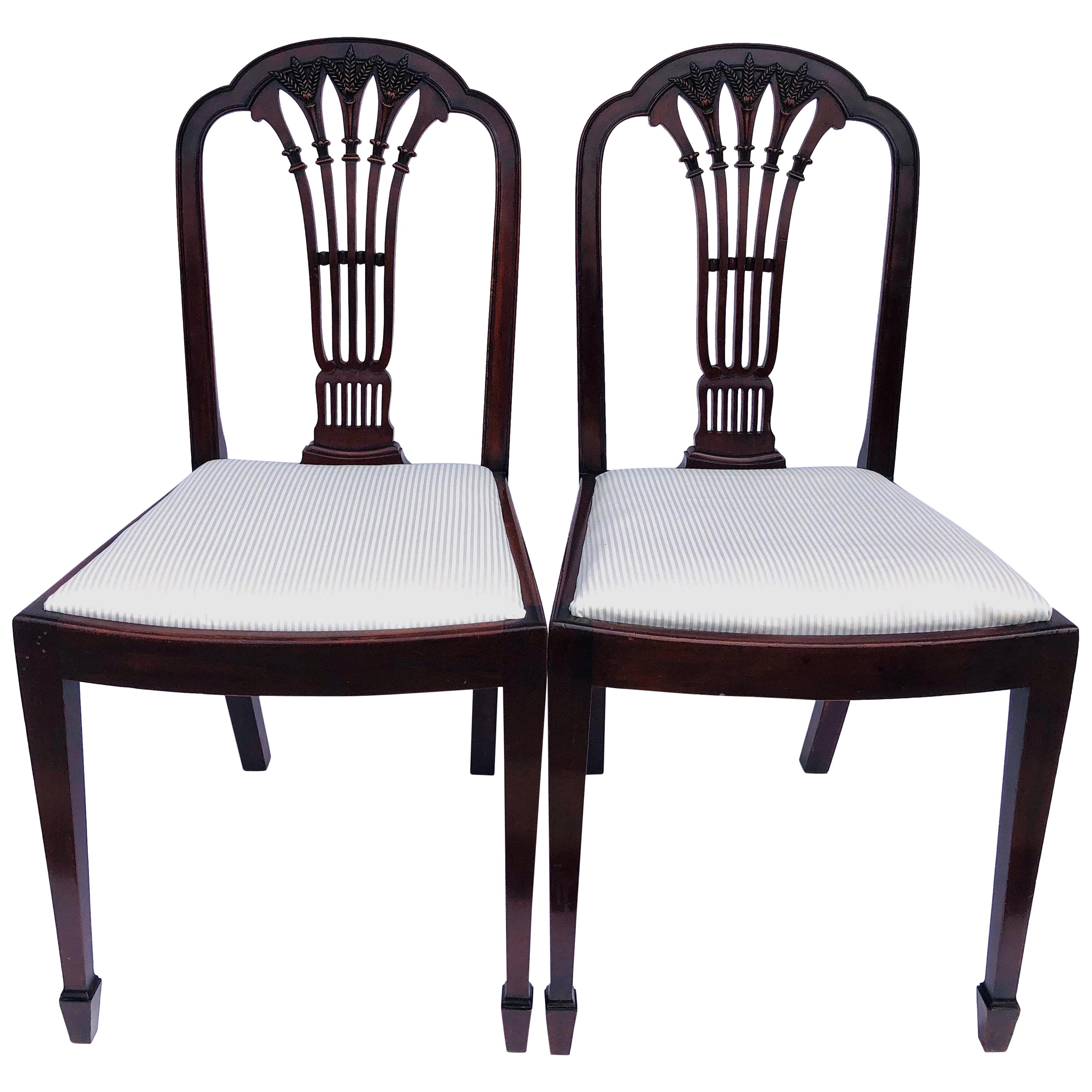 Quality Pair of Antique Mahogany Carved Side / Desk Chairs For Sale