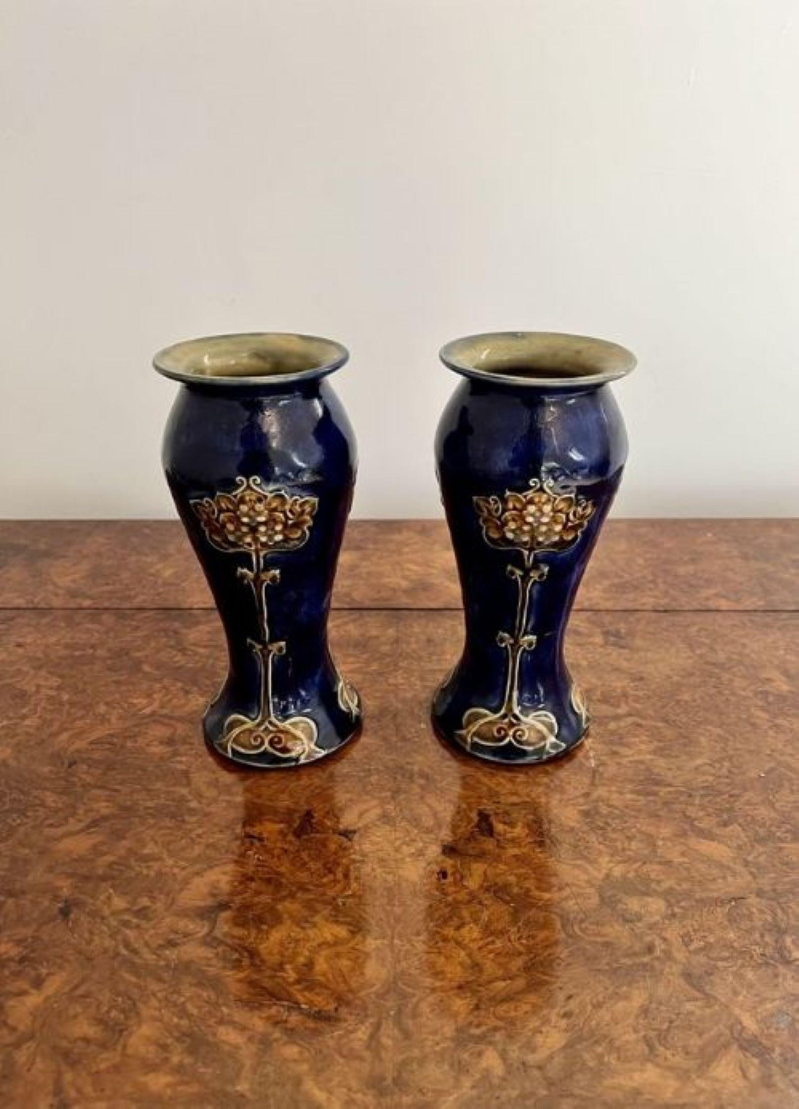 Quality pair of antique Royal Doulton Art Nouveau vases  In Good Condition In Ipswich, GB
