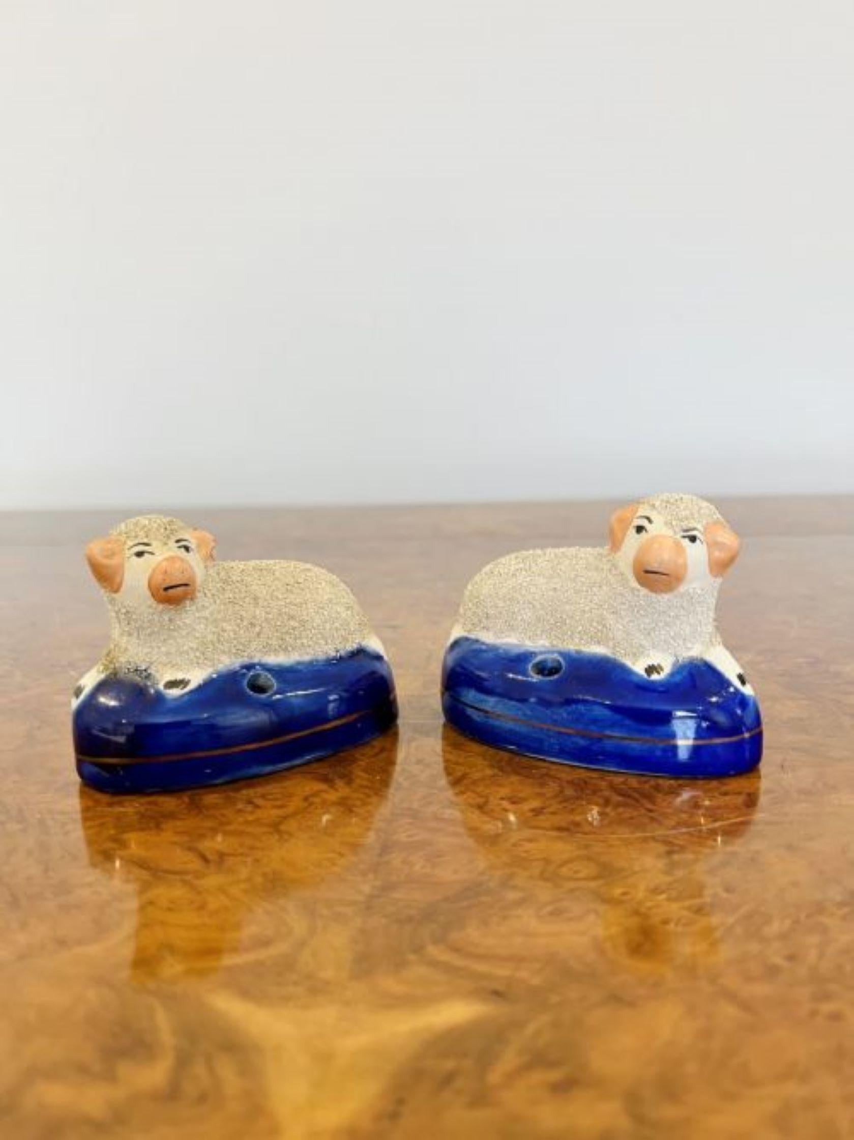 Quality pair of antique Staffordshire sheep  In Good Condition In Ipswich, GB